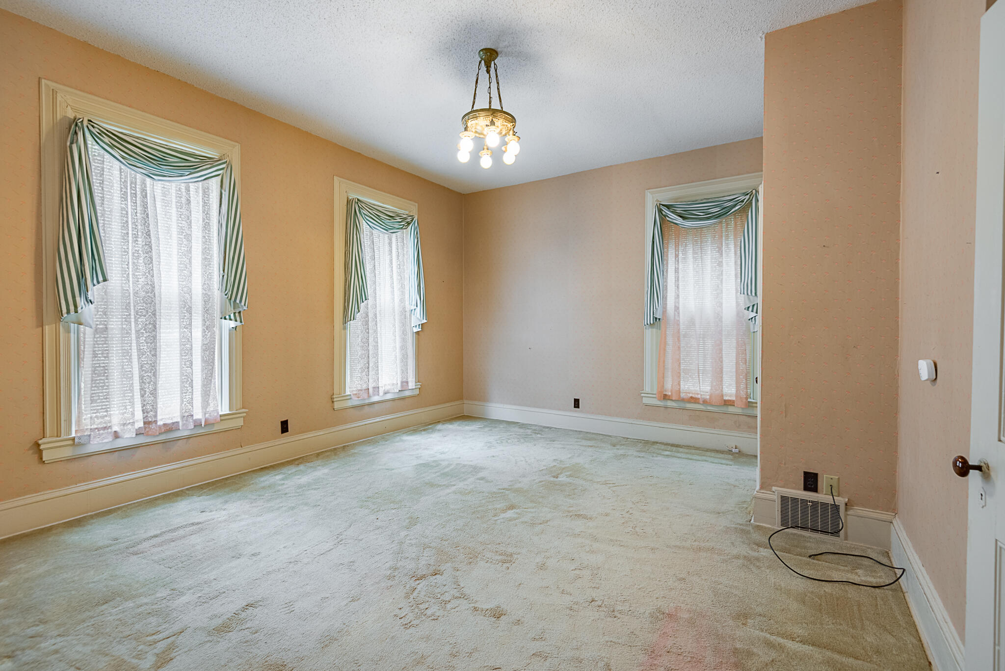 Photo 45 - Residential for sale – 625  South Avenue  Springfield, MO
