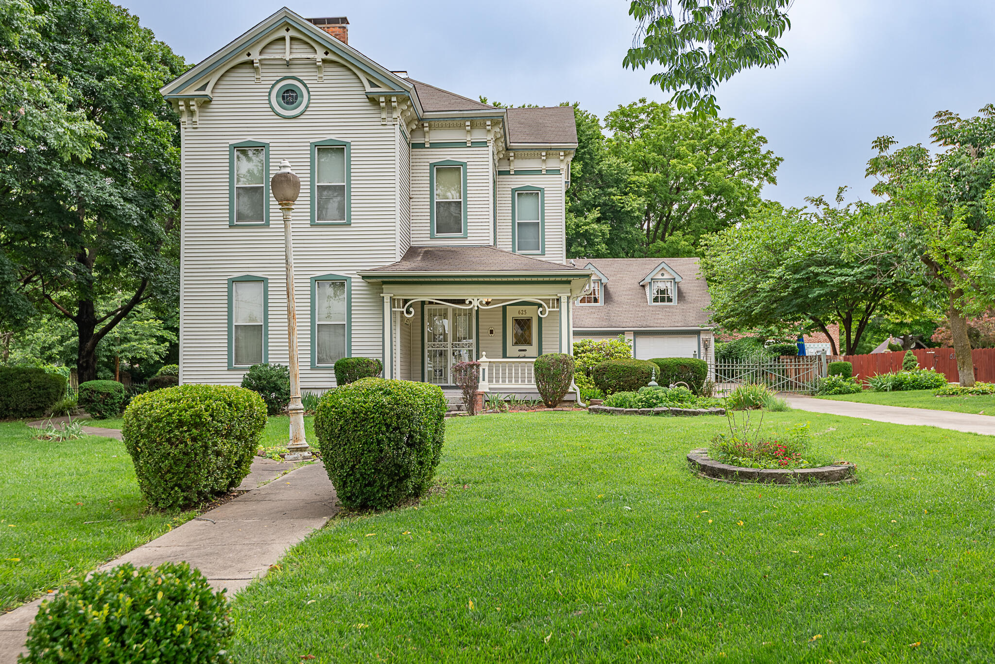 Photo 54 - Residential for sale – 625  South Avenue  Springfield, MO
