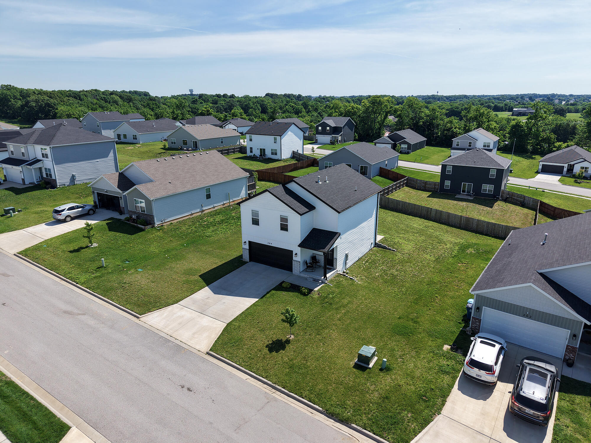 Photo 3 - Residential for sale – 204 N Big Horn Road  Nixa, MO