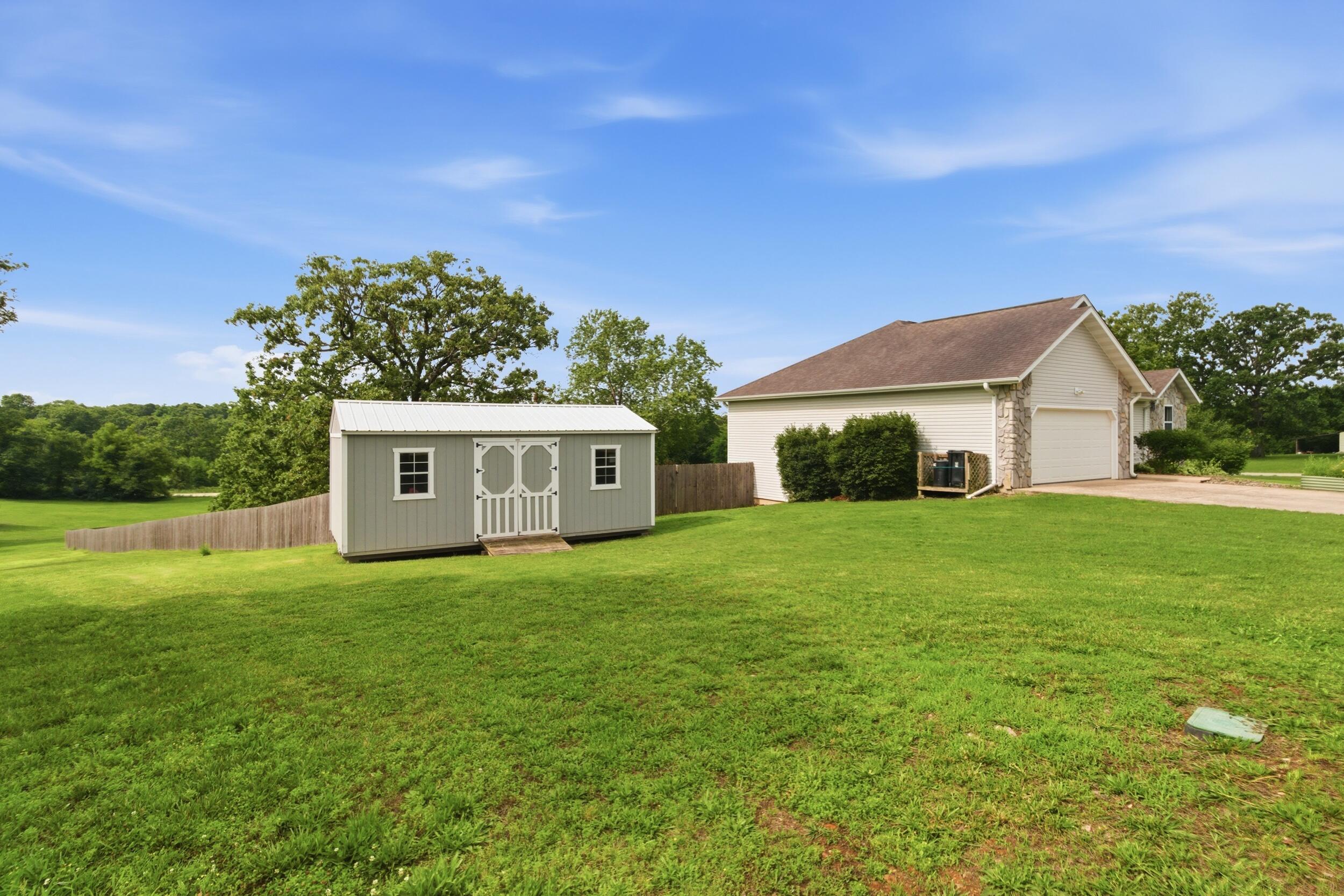 Photo 4 - Residential for sale – 7650  Private Road 2453   West Plains, MO