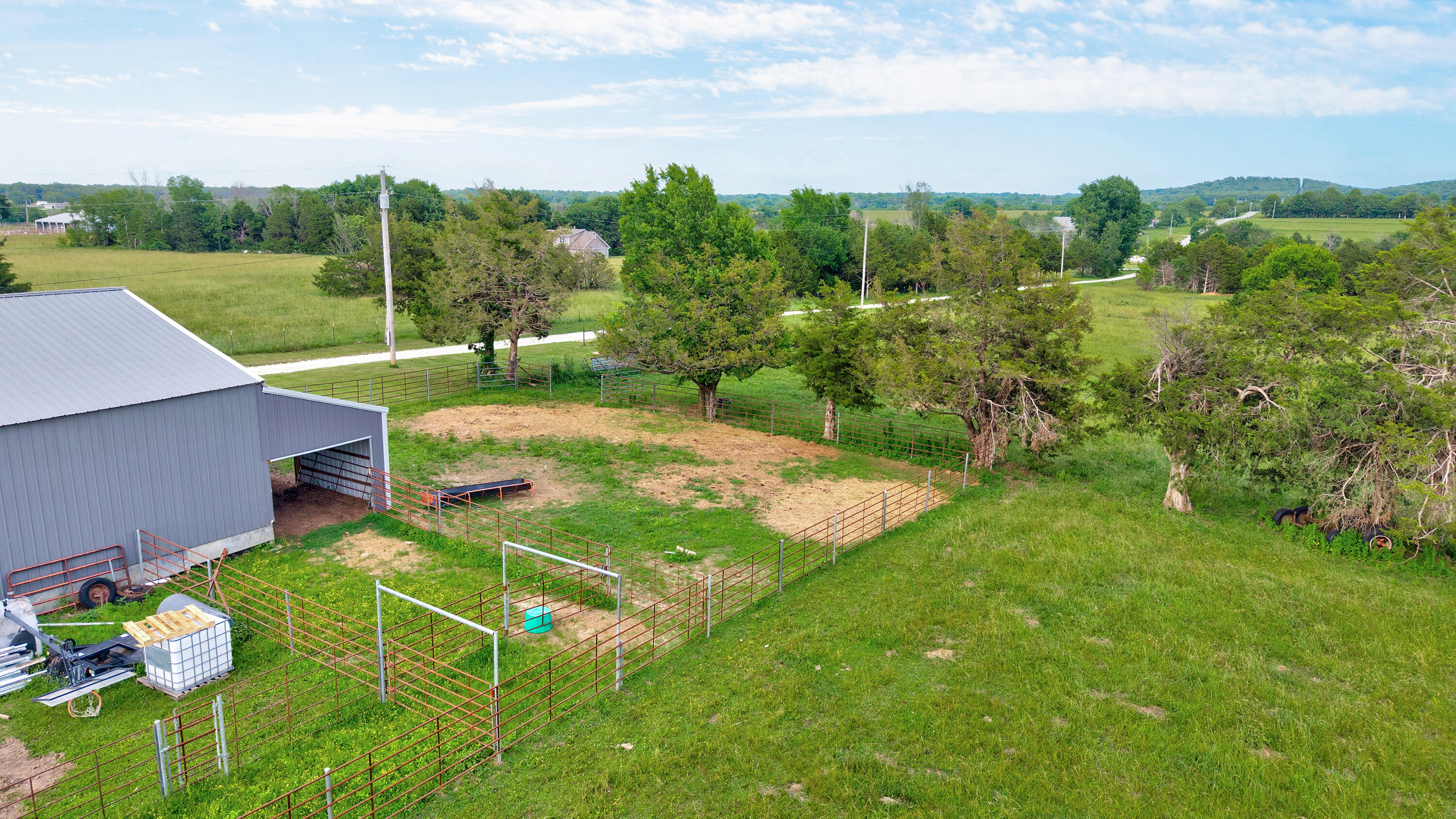 Photo 58 - Residential for sale – 8105 N Farm Road 207   Strafford, MO