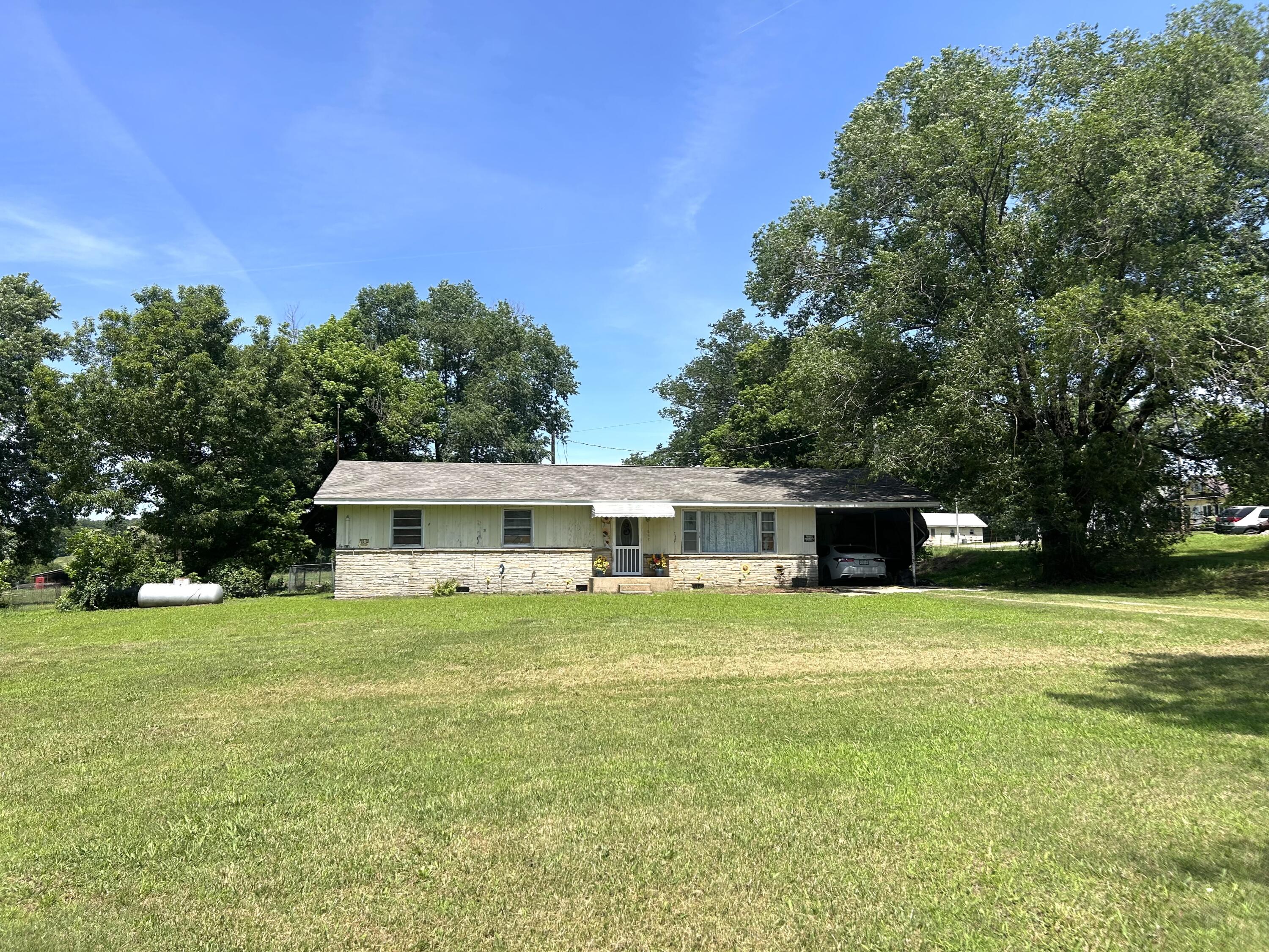Photo 4 - Residential for sale – 11833  State Highway 95   Thornfield, MO