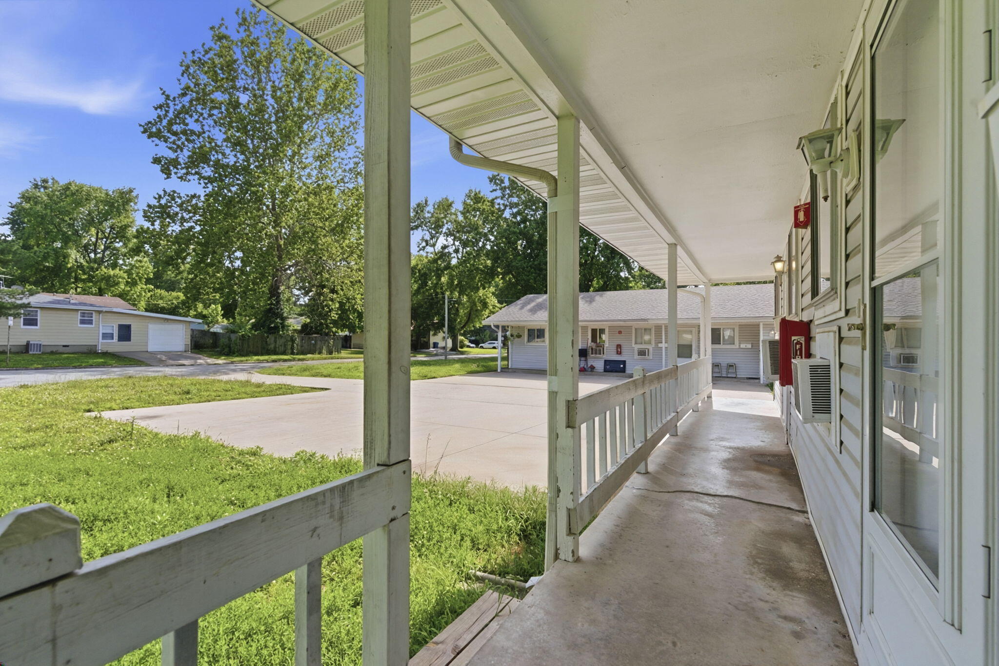 Photo 3 - Residential Lease for sale – 1017 W Washita Street  Springfield, MO