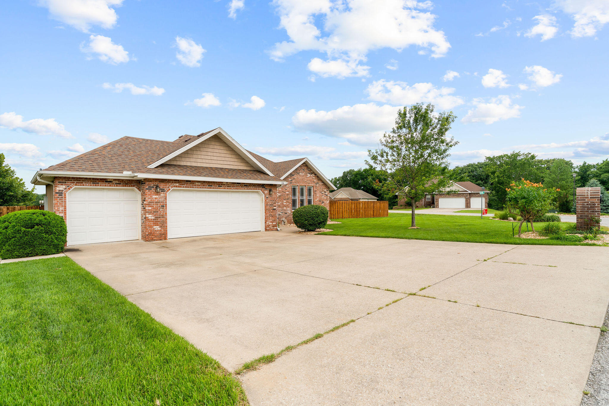 Photo 5 - Residential for sale – 106  Southview Drive  Branson, MO