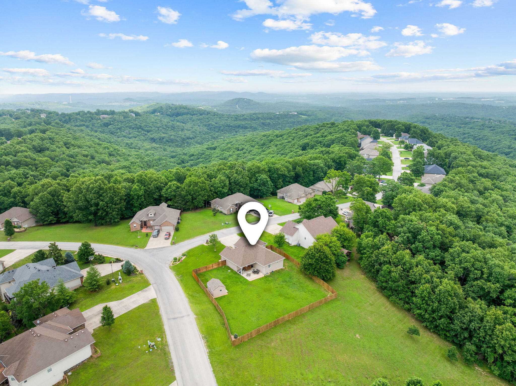 Photo 7 - Residential for sale – 106  Southview Drive  Branson, MO