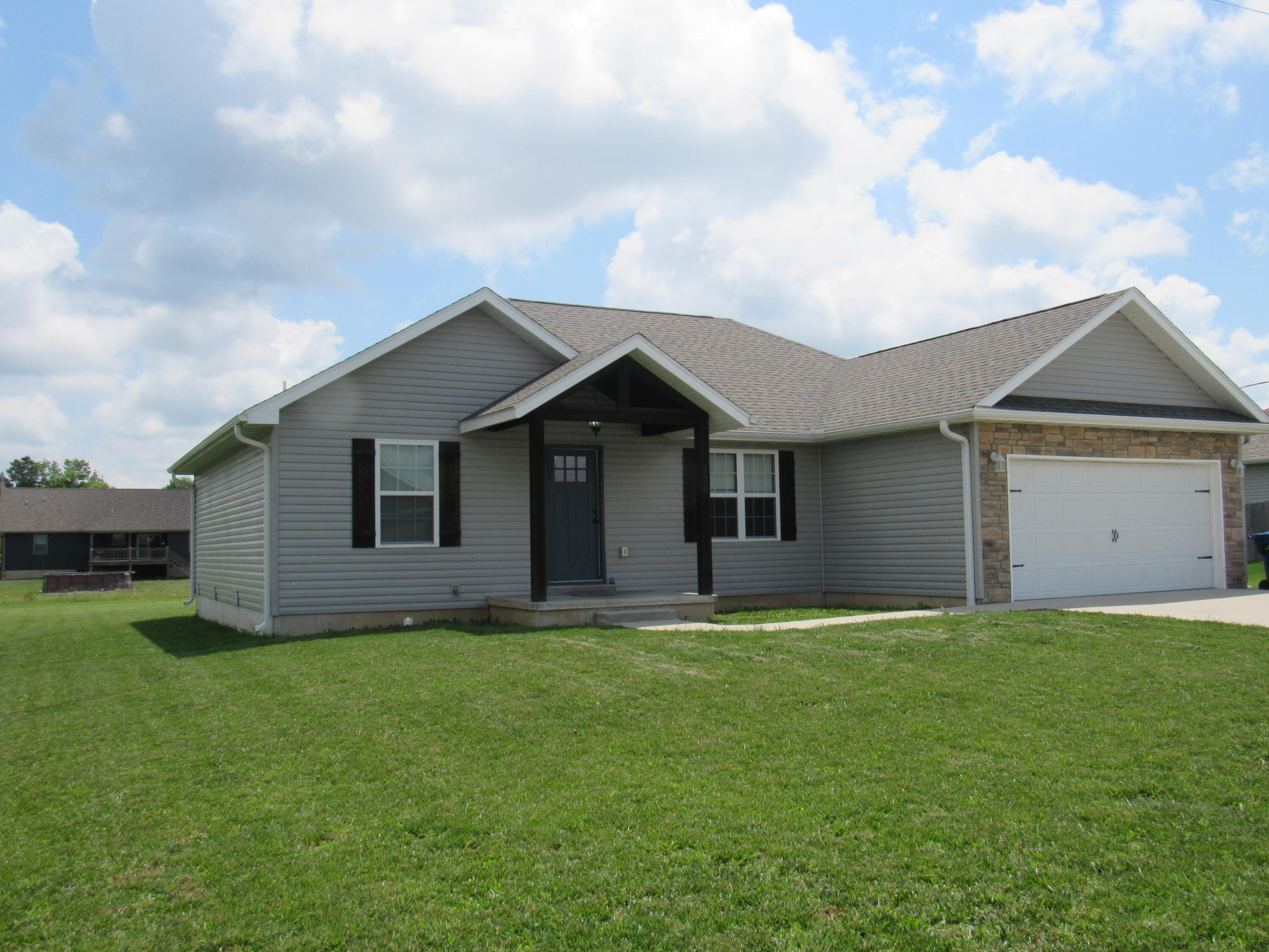 Photo 4 - Residential for sale – 270  Velma Drive  Seymour, MO