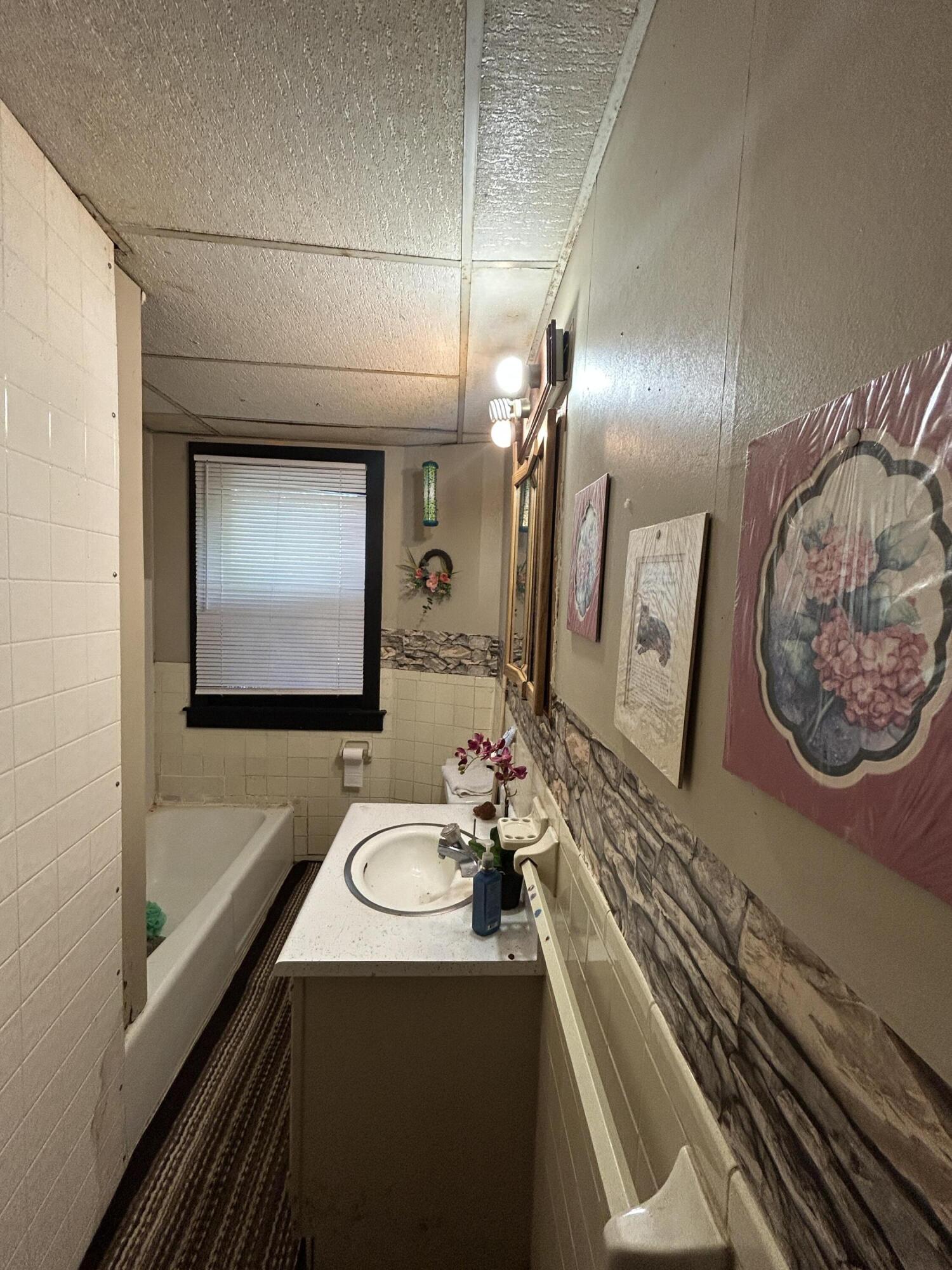 Photo 13 - Residential Income for sale – 429 S Broadway Avenue  Springfield, MO