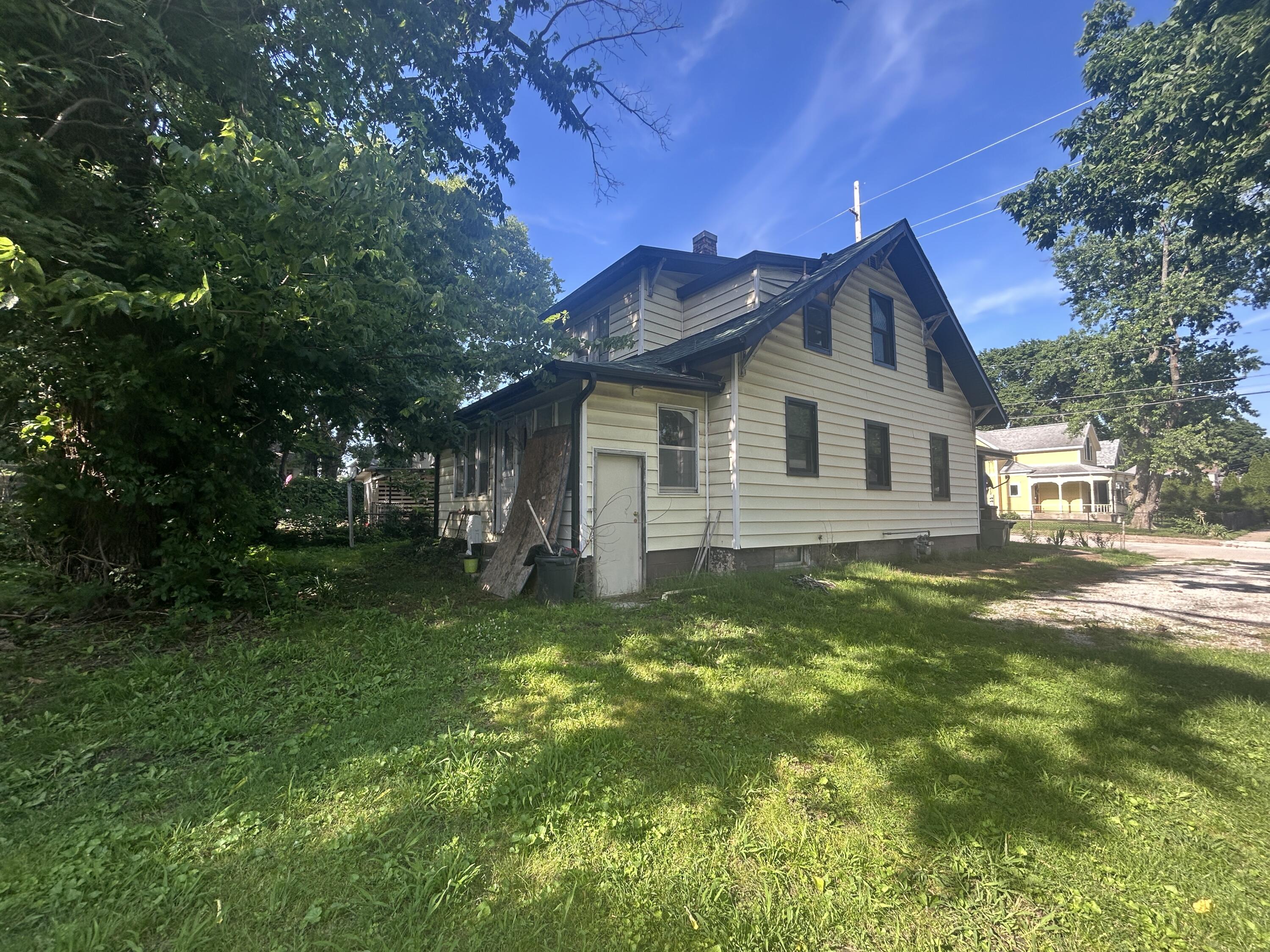 Photo 15 - Residential Income for sale – 429 S Broadway Avenue  Springfield, MO