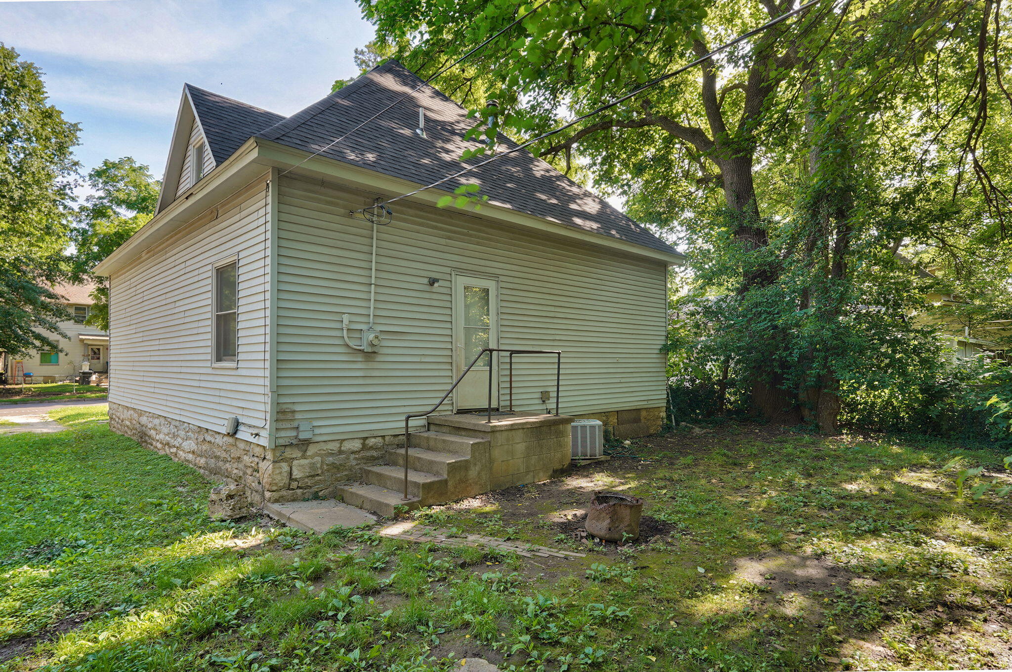 Photo 19 - Residential for sale – 800 W Central Street  Springfield, MO