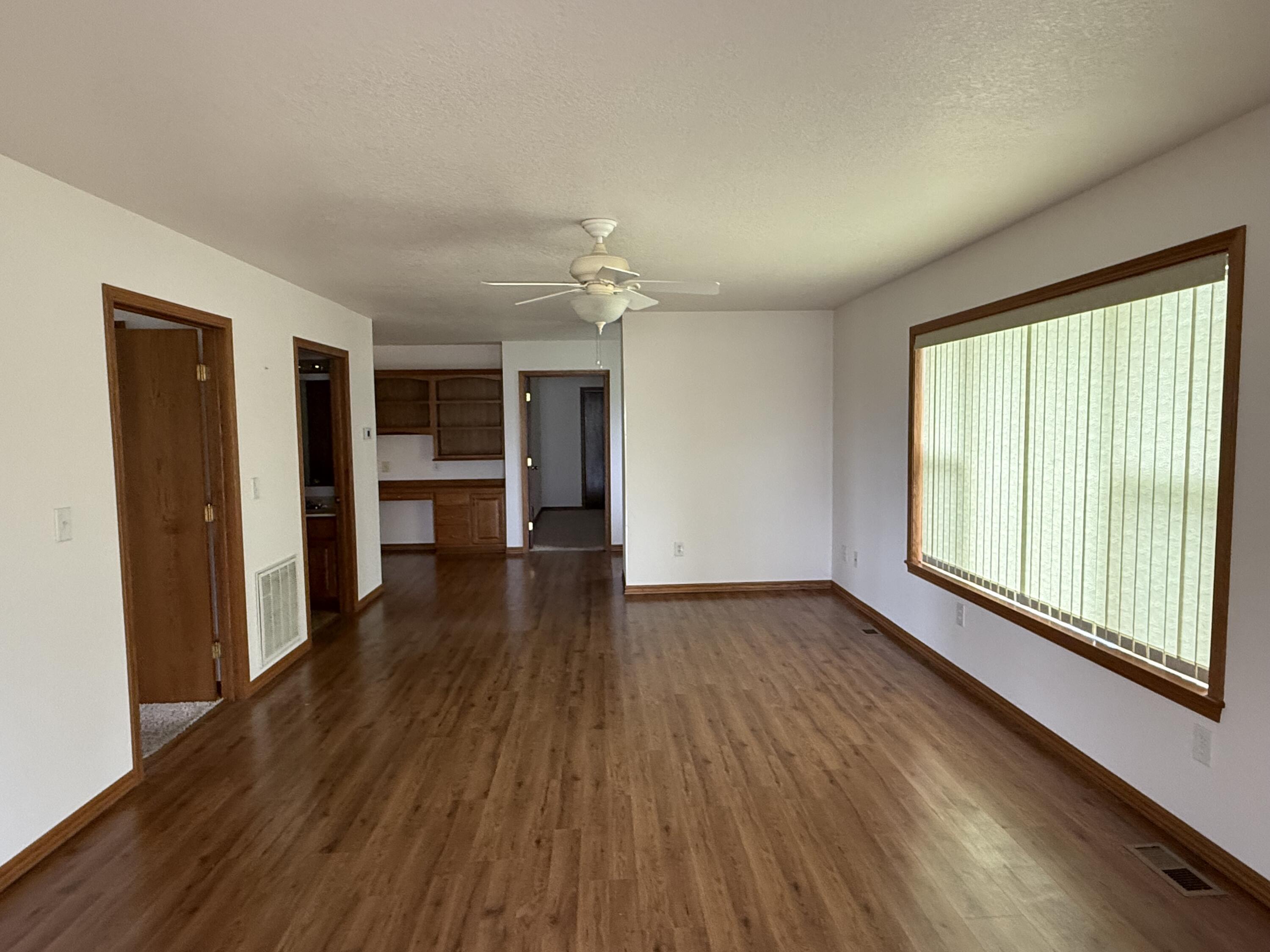 Photo 7 - Residential for sale – 26001  Highway Ee   Stark City, MO