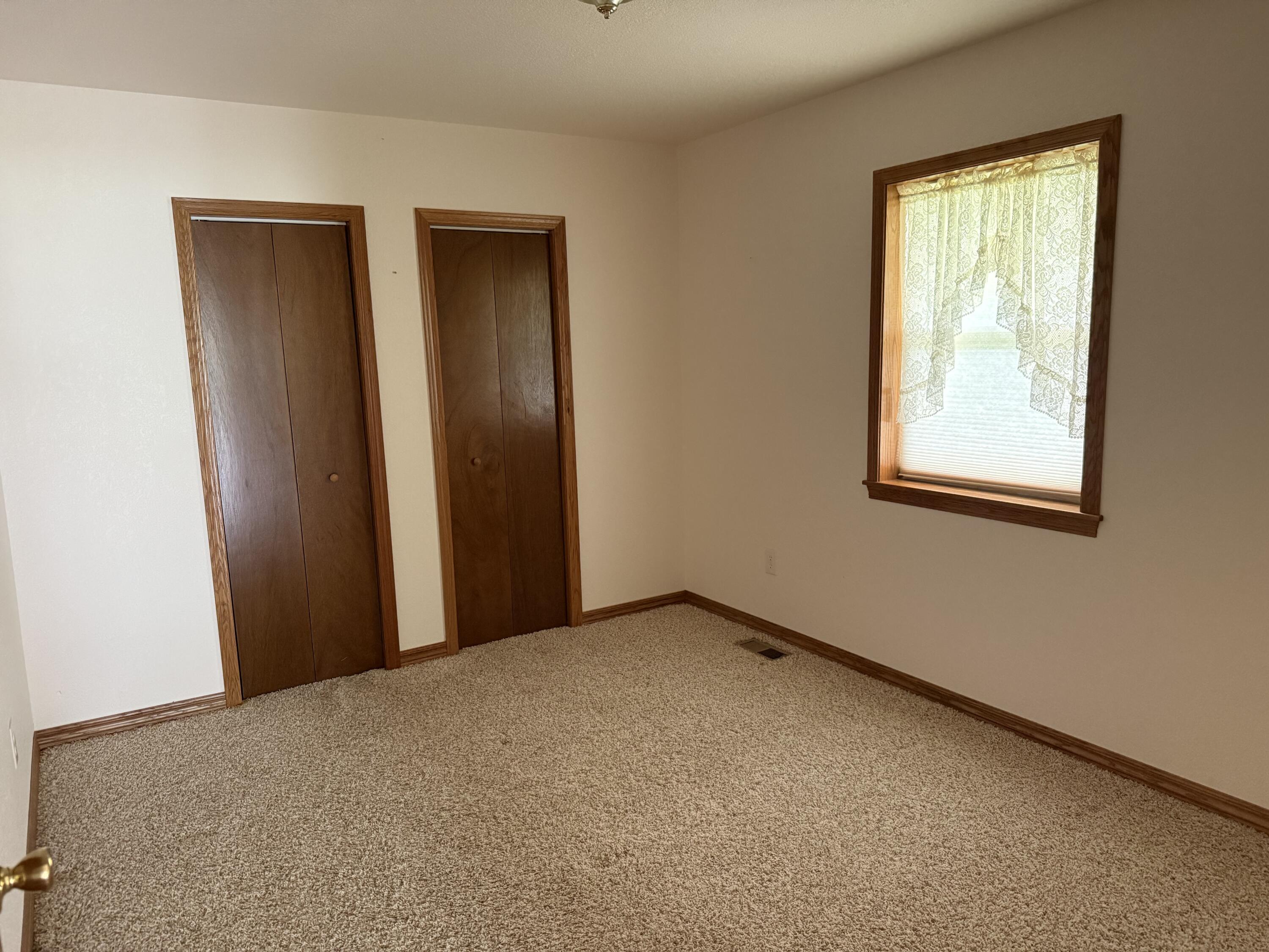 Photo 13 - Residential for sale – 26001  Highway Ee   Stark City, MO