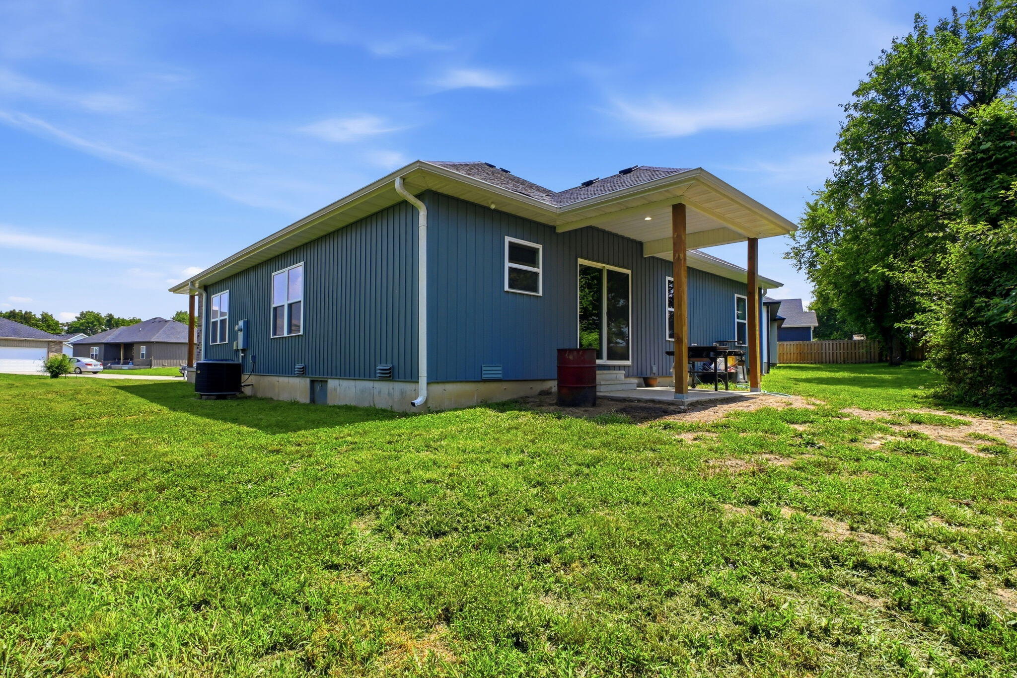 Photo 33 - Residential for sale – 280 W Erin Circle  Bolivar, MO