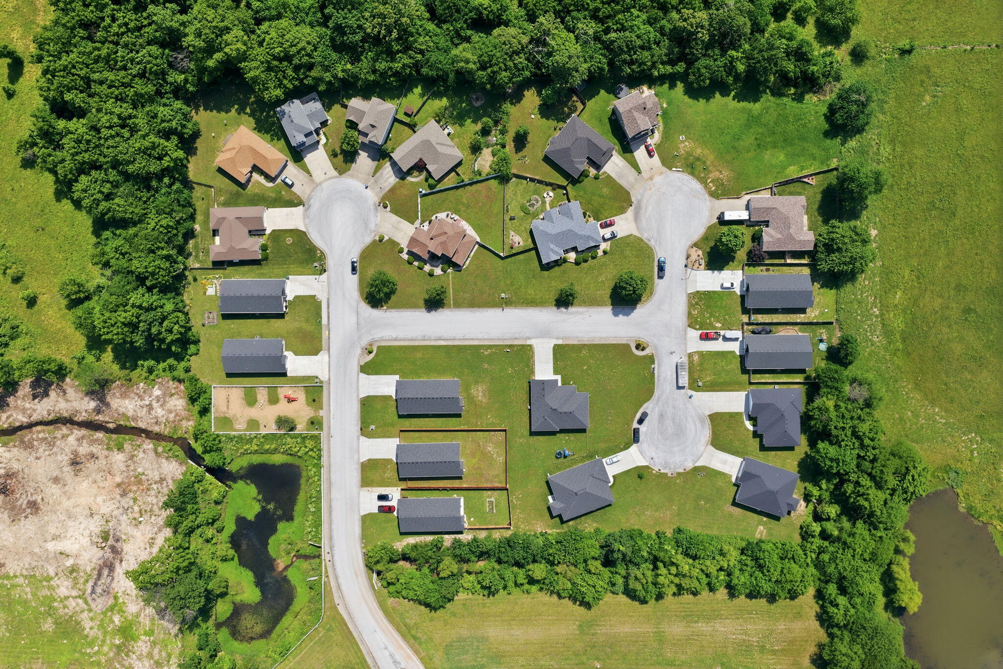 Photo 43 - Residential for sale – 280 W Erin Circle  Bolivar, MO