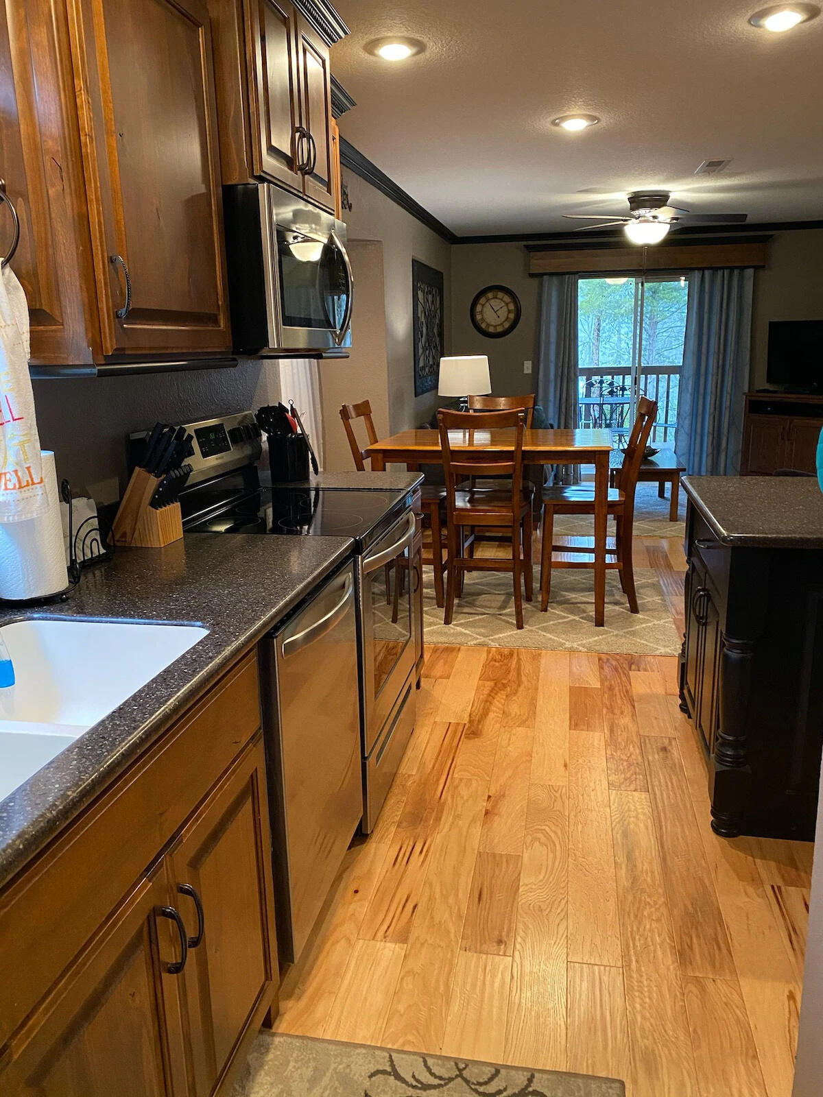 Photo 8 - Residential for sale – 2  Woodpecker Lane  Branson, MO
