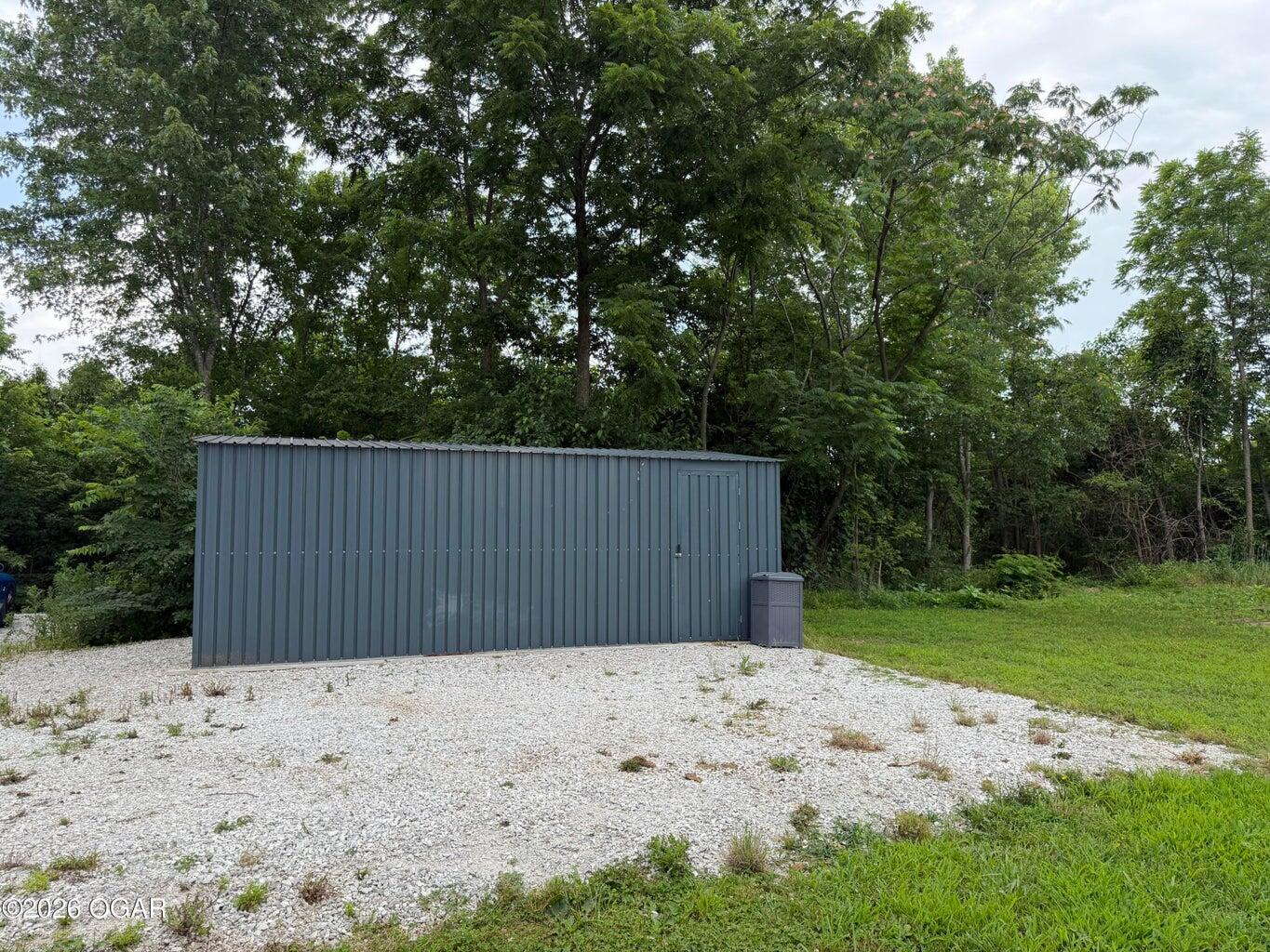 Photo 3 - Residential for sale – 13739  Elm Road  Carthage, MO