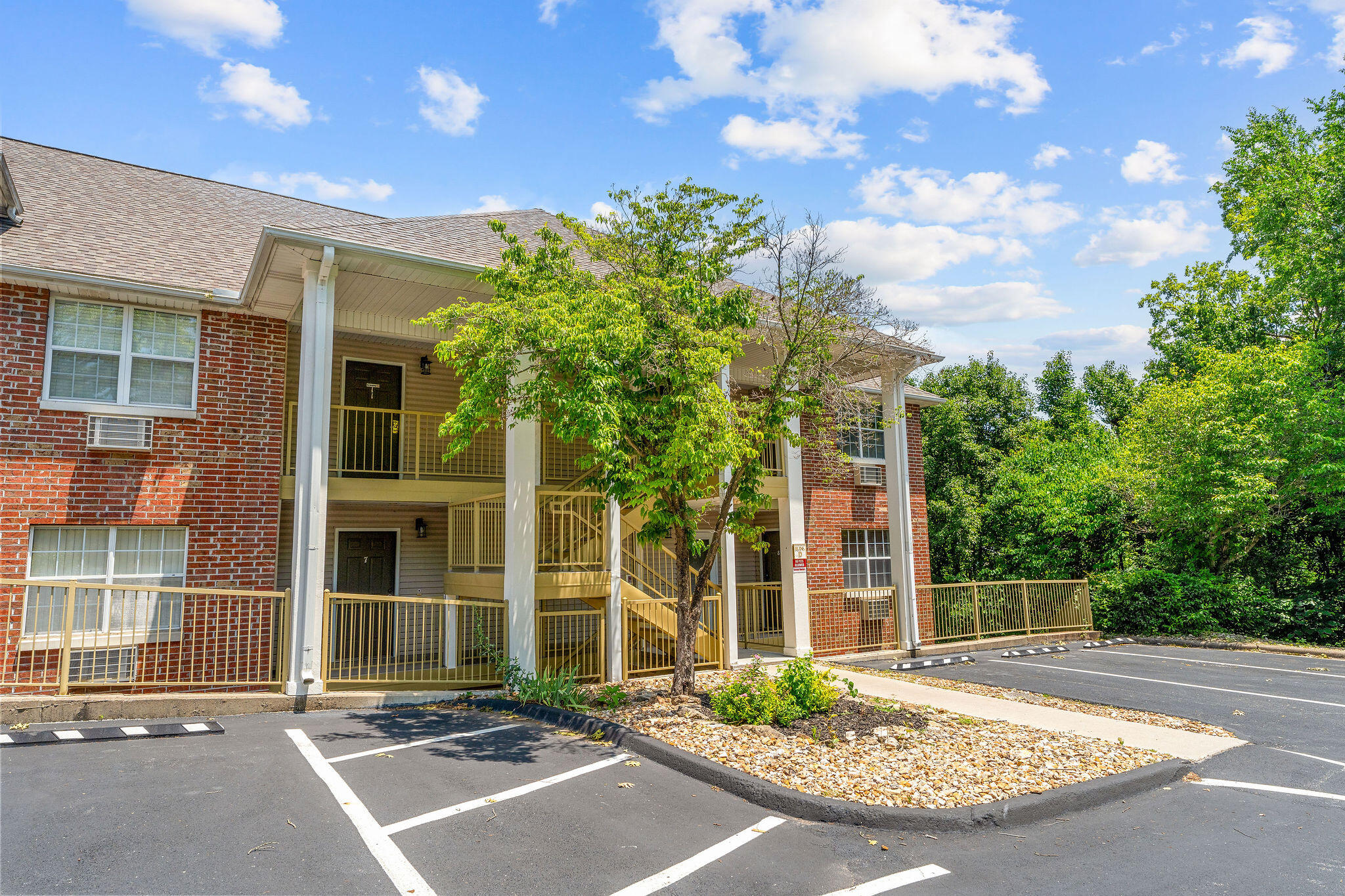 Photo 21 - Residential for sale – 200  Golf View Drive  Branson, MO