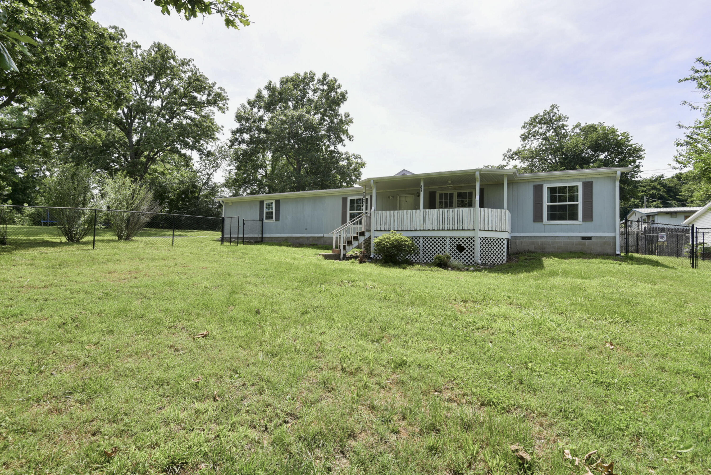 Photo 2 - Residential for sale – 2027  State Highway Vv   Powersite, MO