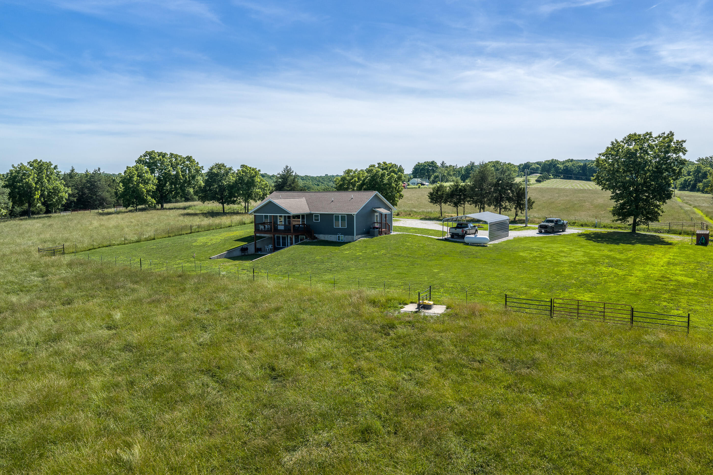 Photo 7 - Farm for sale – 15221  Cleveland Road  Houston, MO
