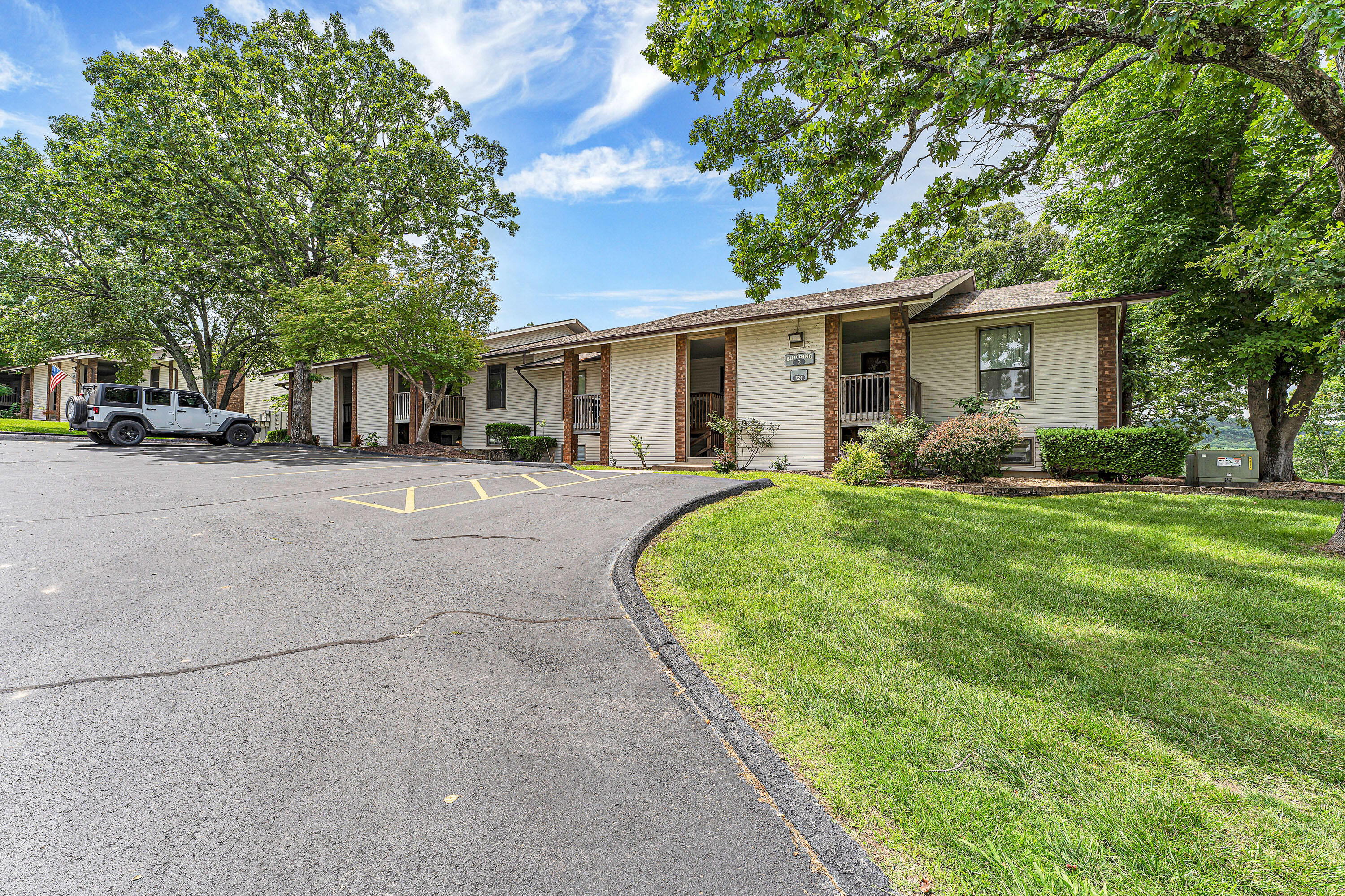 Photo 37 - Residential for sale – 124  Grandview Drive  Branson, MO