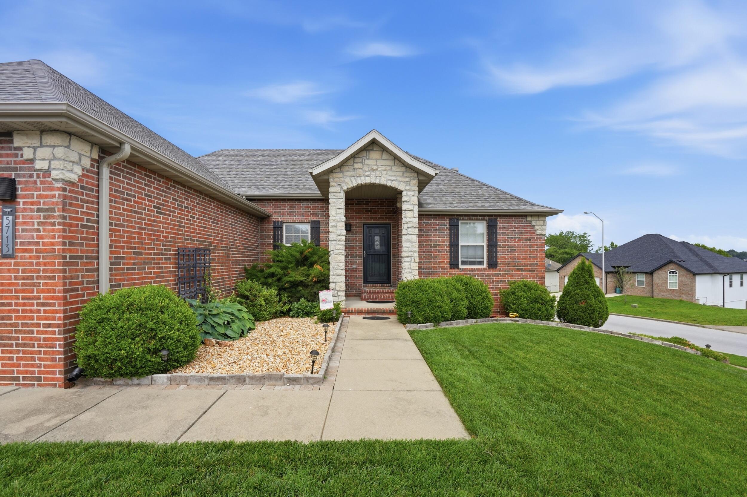 Photo 5 - Residential for sale – 5713 S Lexington Avenue  Springfield, MO