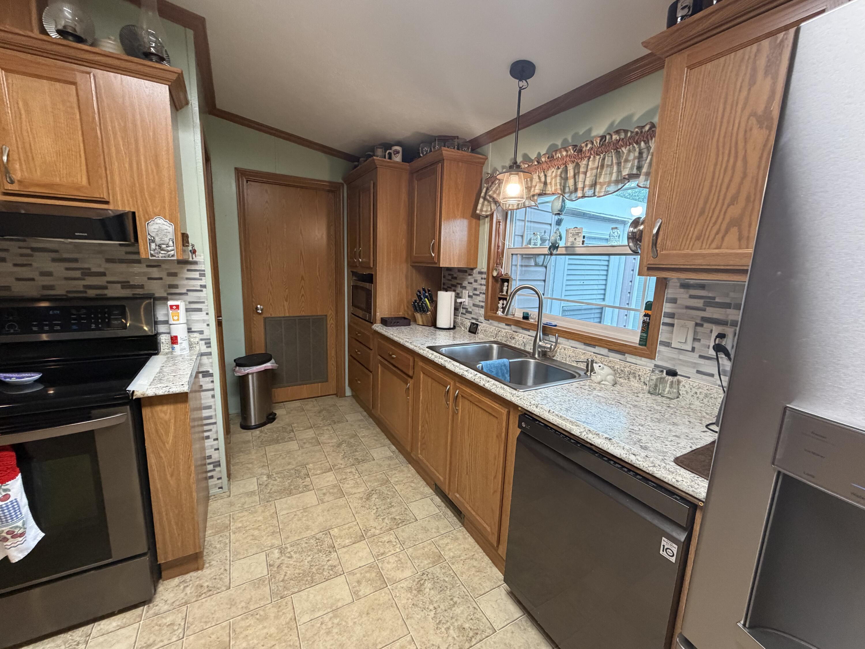Photo 27 - Residential for sale – 23  Little Fawn Lane  Greenfield, MO