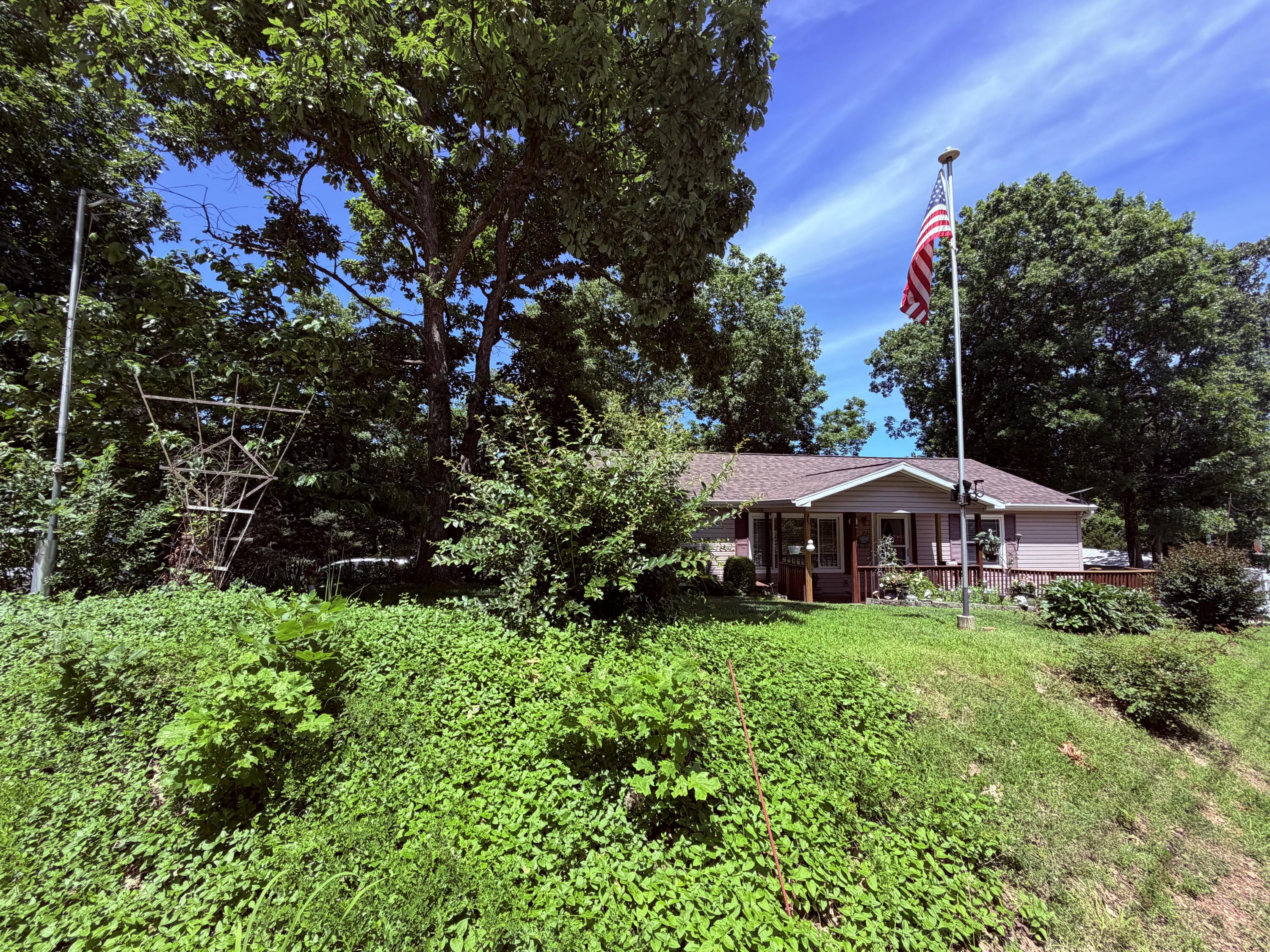 Photo 12 - Residential for sale – 23  Little Fawn Lane  Greenfield, MO