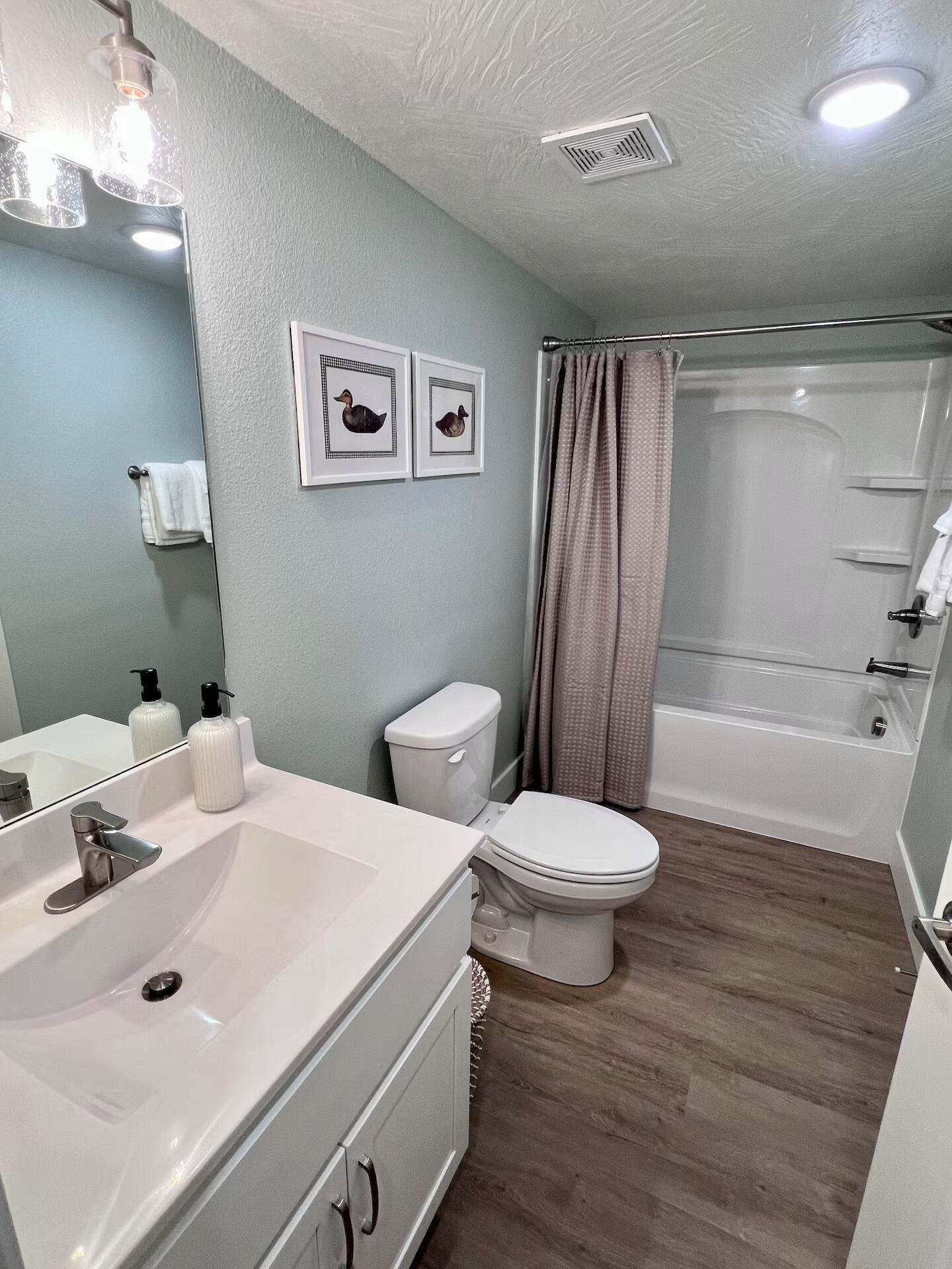 Photo 16 - Residential for sale – 403  Veterans Boulevard  Branson, MO