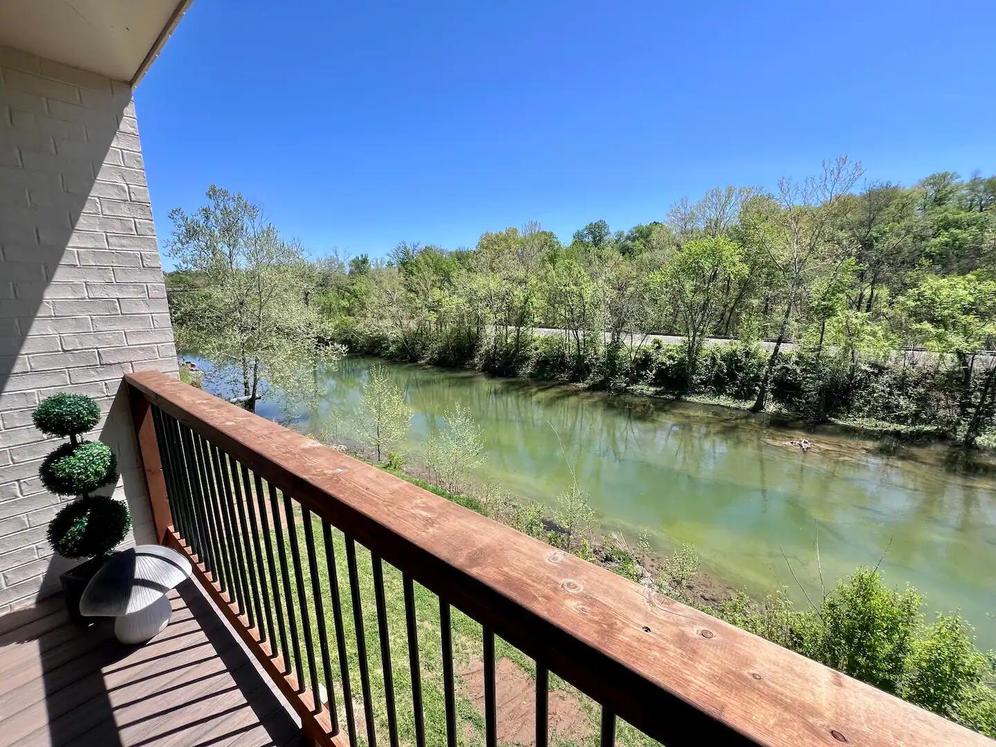Photo 17 - Residential for sale – 403  Veterans Boulevard  Branson, MO
