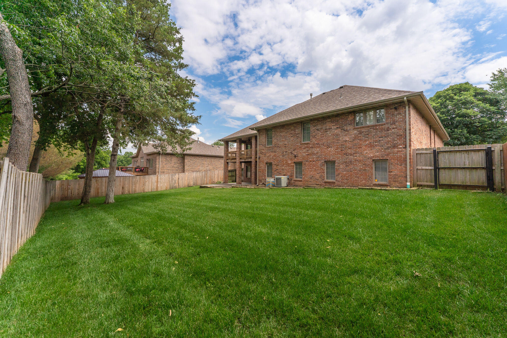 Photo 40 - Residential for sale – 2953 W Canterbury Street  Springfield, MO