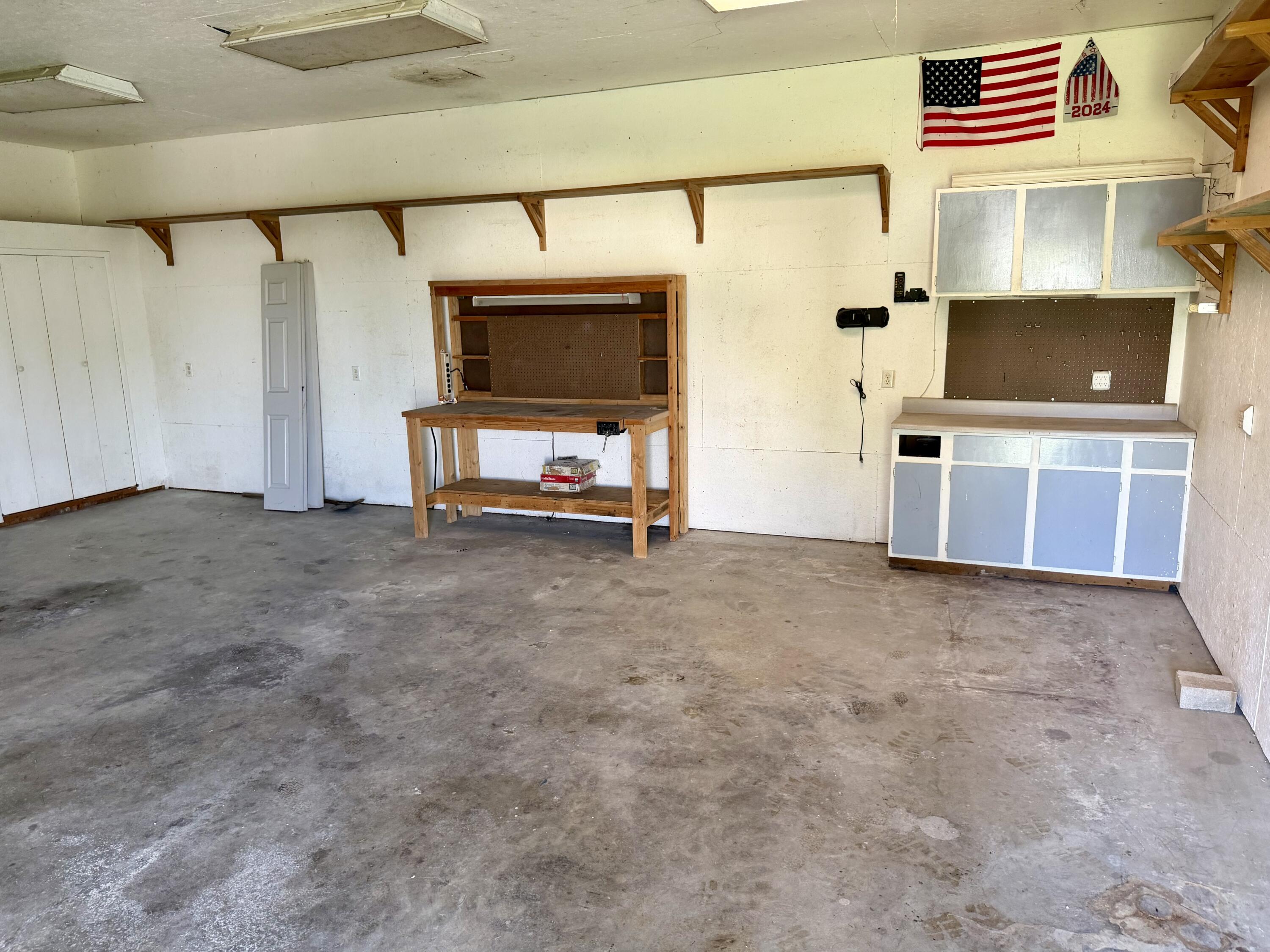 Photo 33 - Residential for sale – 16075  Private Road 1091   Cassville, MO