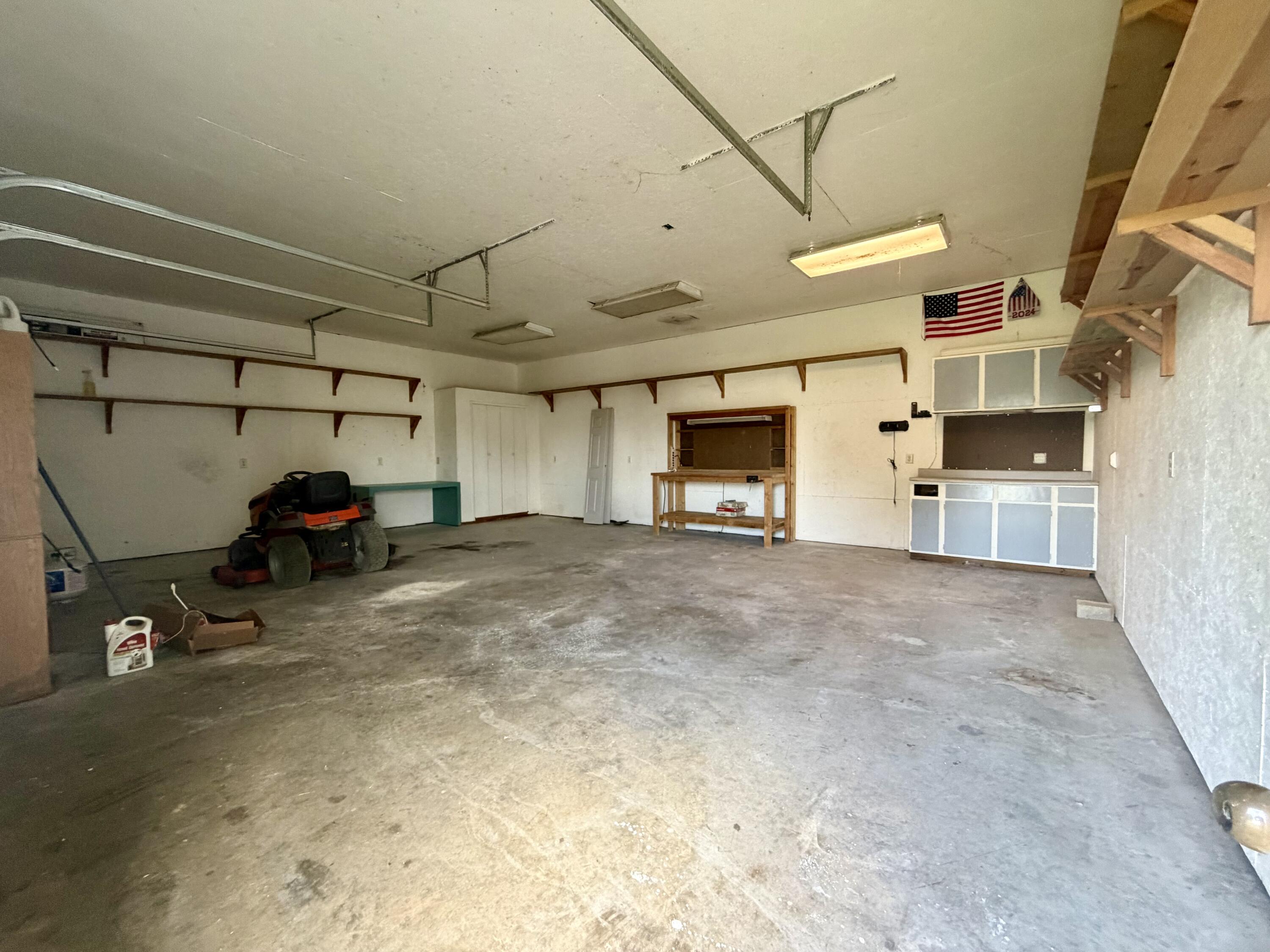 Photo 31 - Residential for sale – 16075  Private Road 1091   Cassville, MO