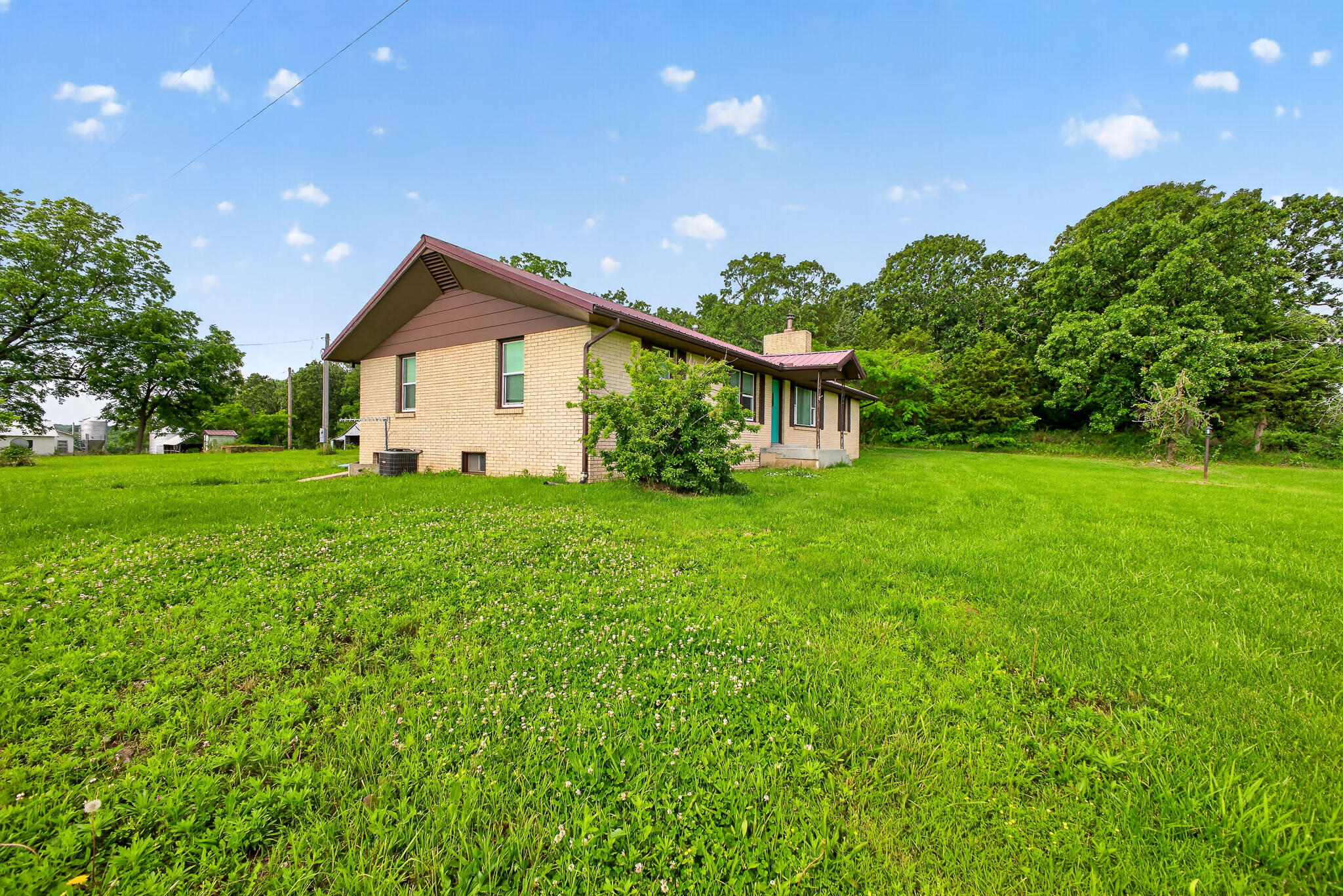 Photo 24 - Residential for sale – 820 S Dallas County Line Road  Conway, MO