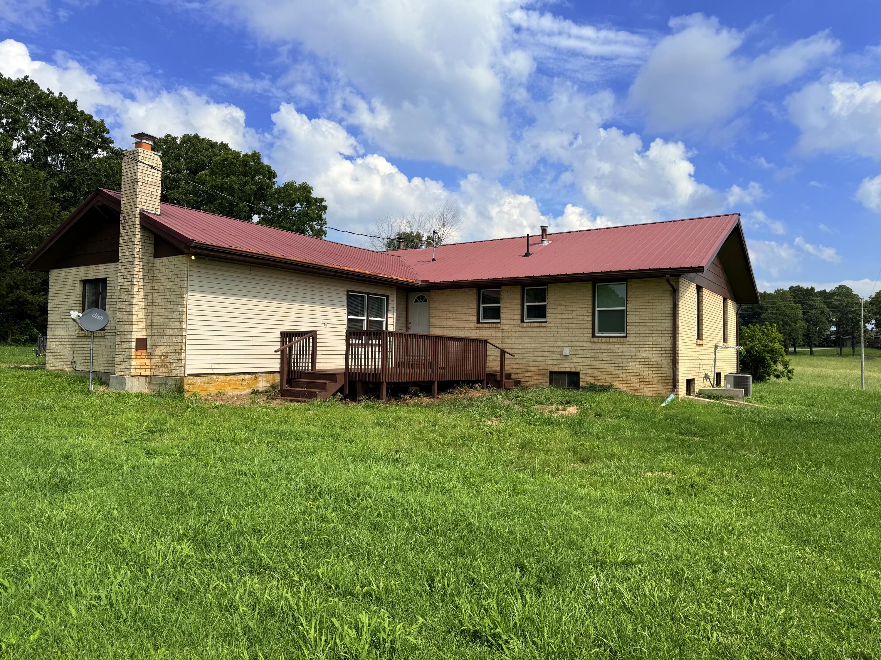 Photo 6 - Residential for sale – 820 S Dallas County Line Road  Conway, MO