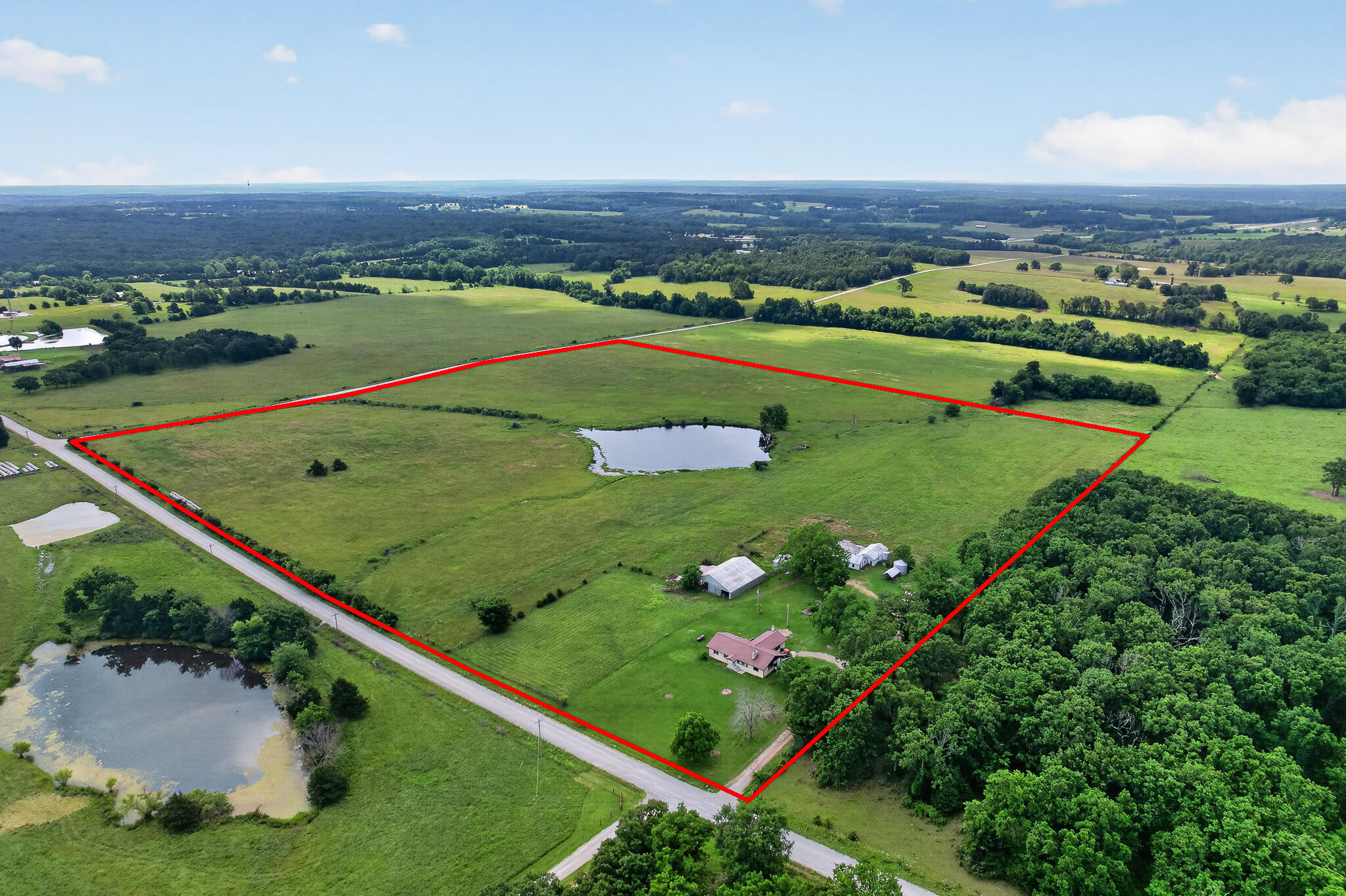Photo 3 - Residential for sale – 820 S Dallas County Line Road  Conway, MO
