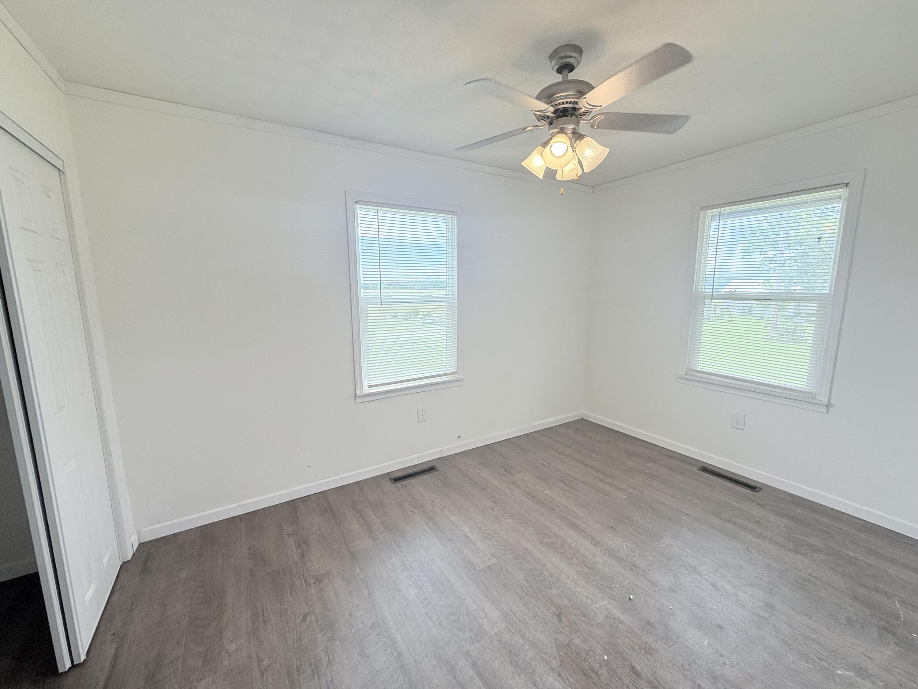 Photo 14 - Residential for sale – 820 S Dallas County Line Road  Conway, MO