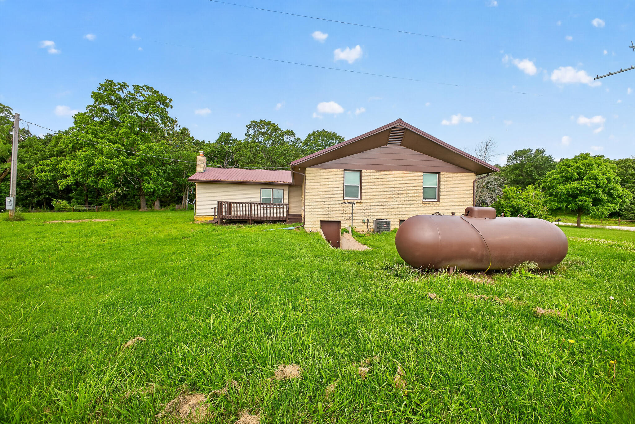 Photo 7 - Residential for sale – 820 S Dallas County Line Road  Conway, MO