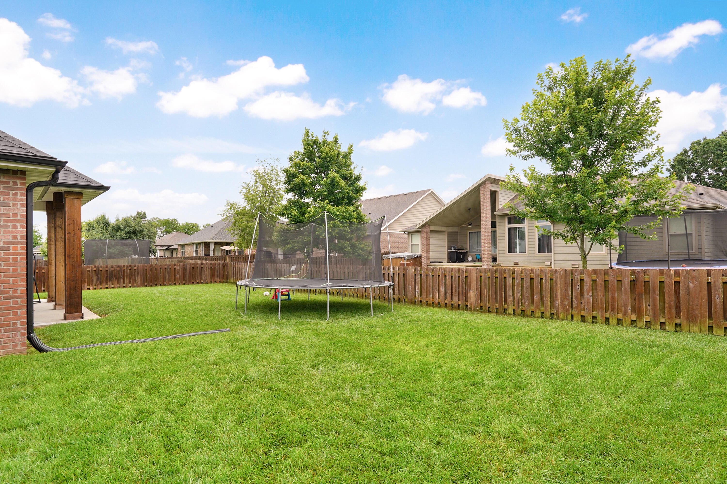 Photo 40 - Residential for sale – 932 E Downshire Drive  Nixa, MO