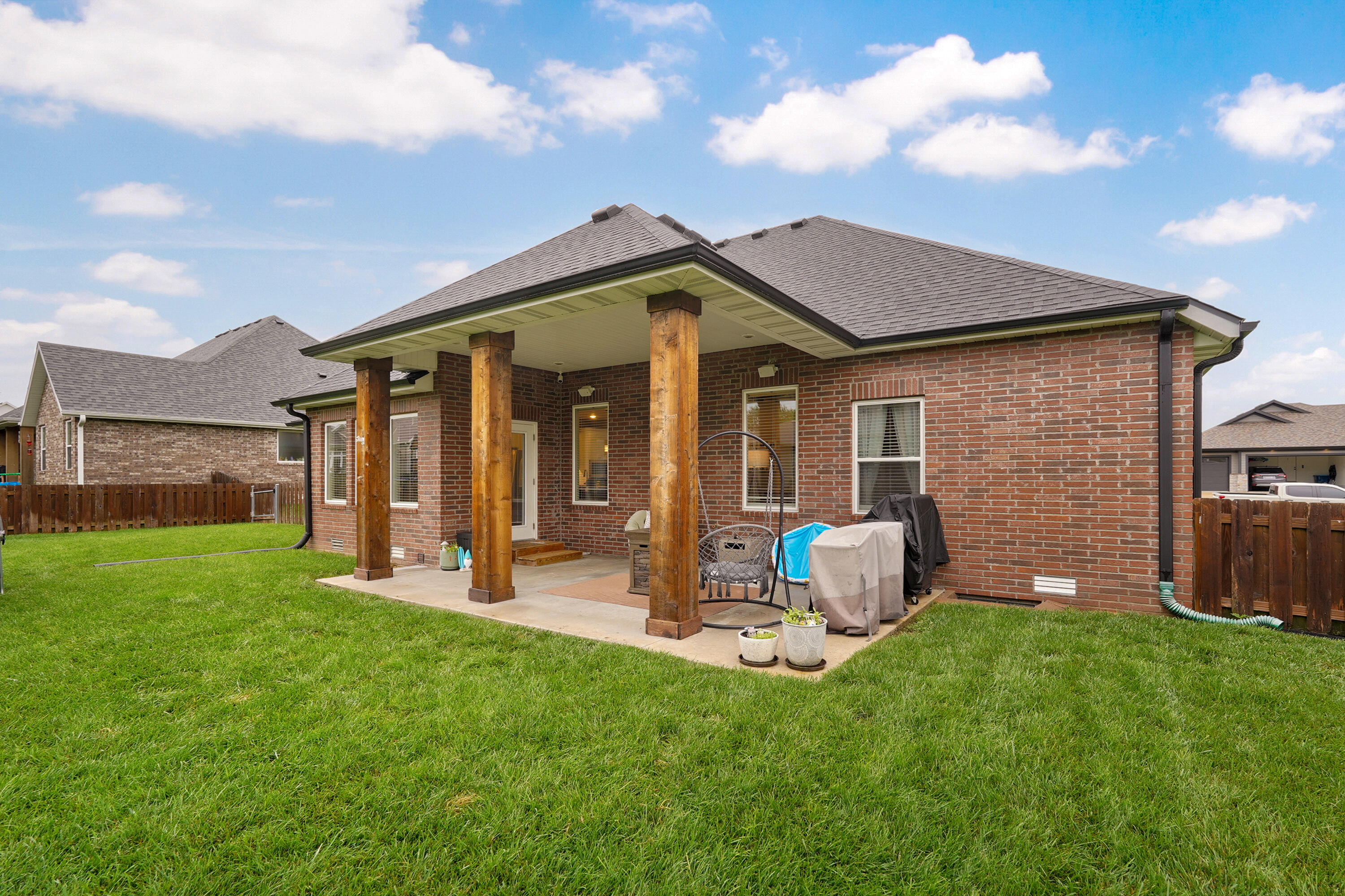 Photo 38 - Residential for sale – 932 E Downshire Drive  Nixa, MO