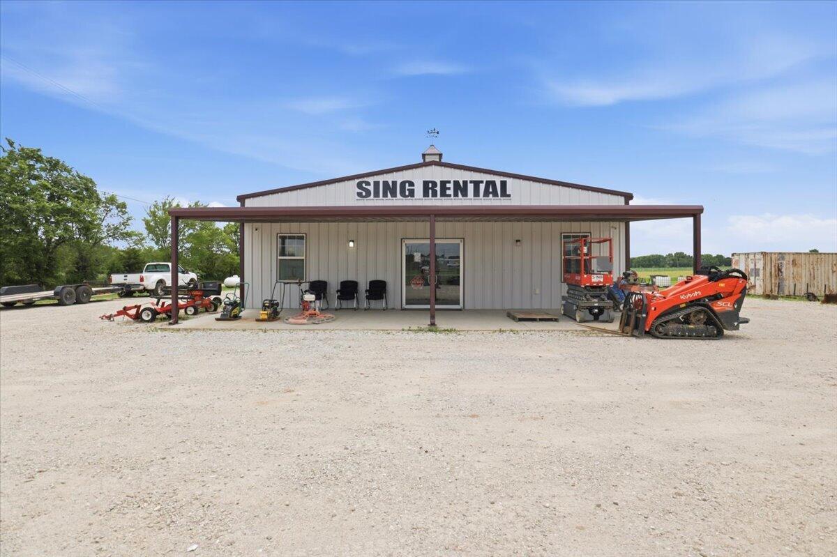 Commercial Sale for sale – 1350 Azalea Street Buffalo, MO