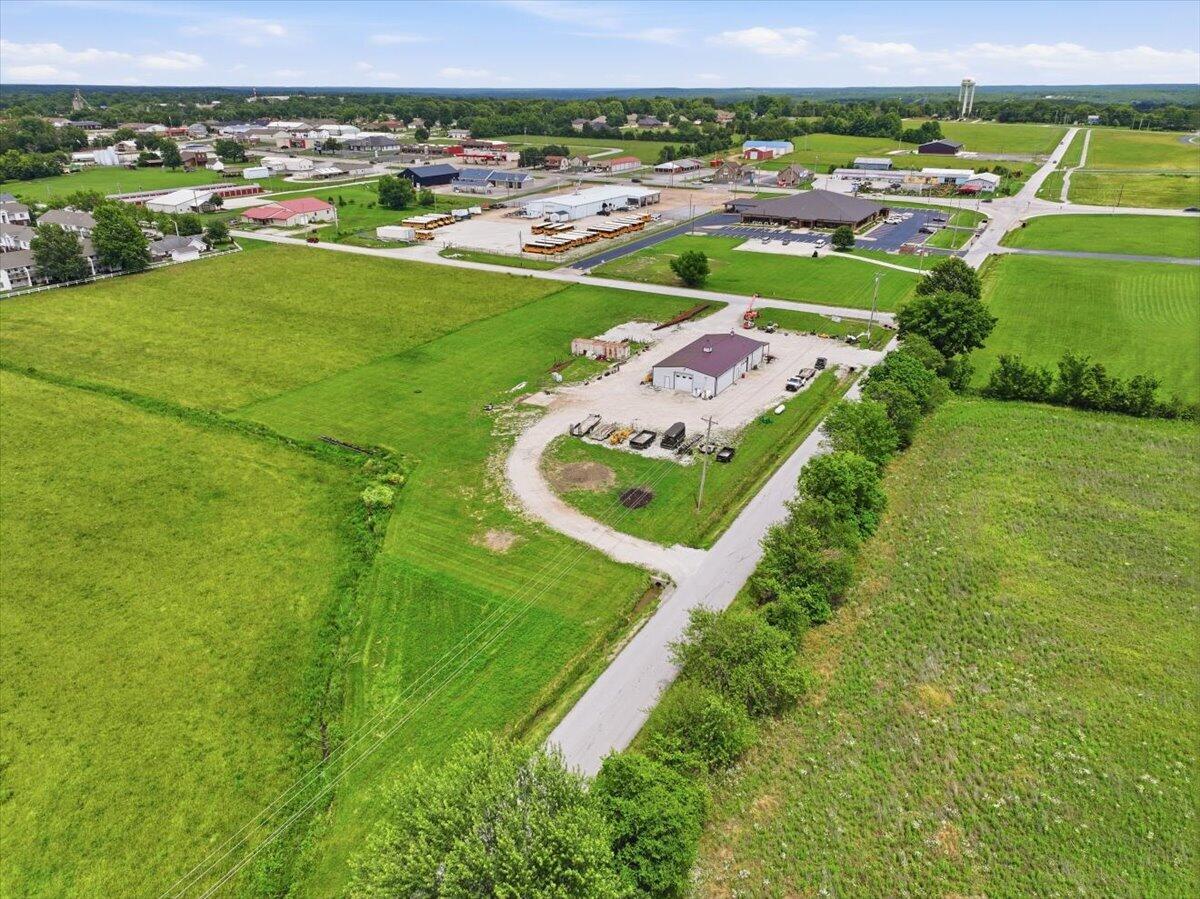 Photo 9 - Commercial Sale for sale – 1350  Azalea Street  Buffalo, MO