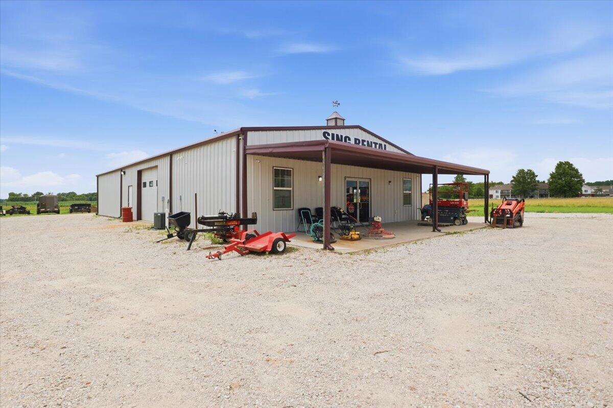 Photo 6 - Commercial Sale for sale – 1350  Azalea Street  Buffalo, MO
