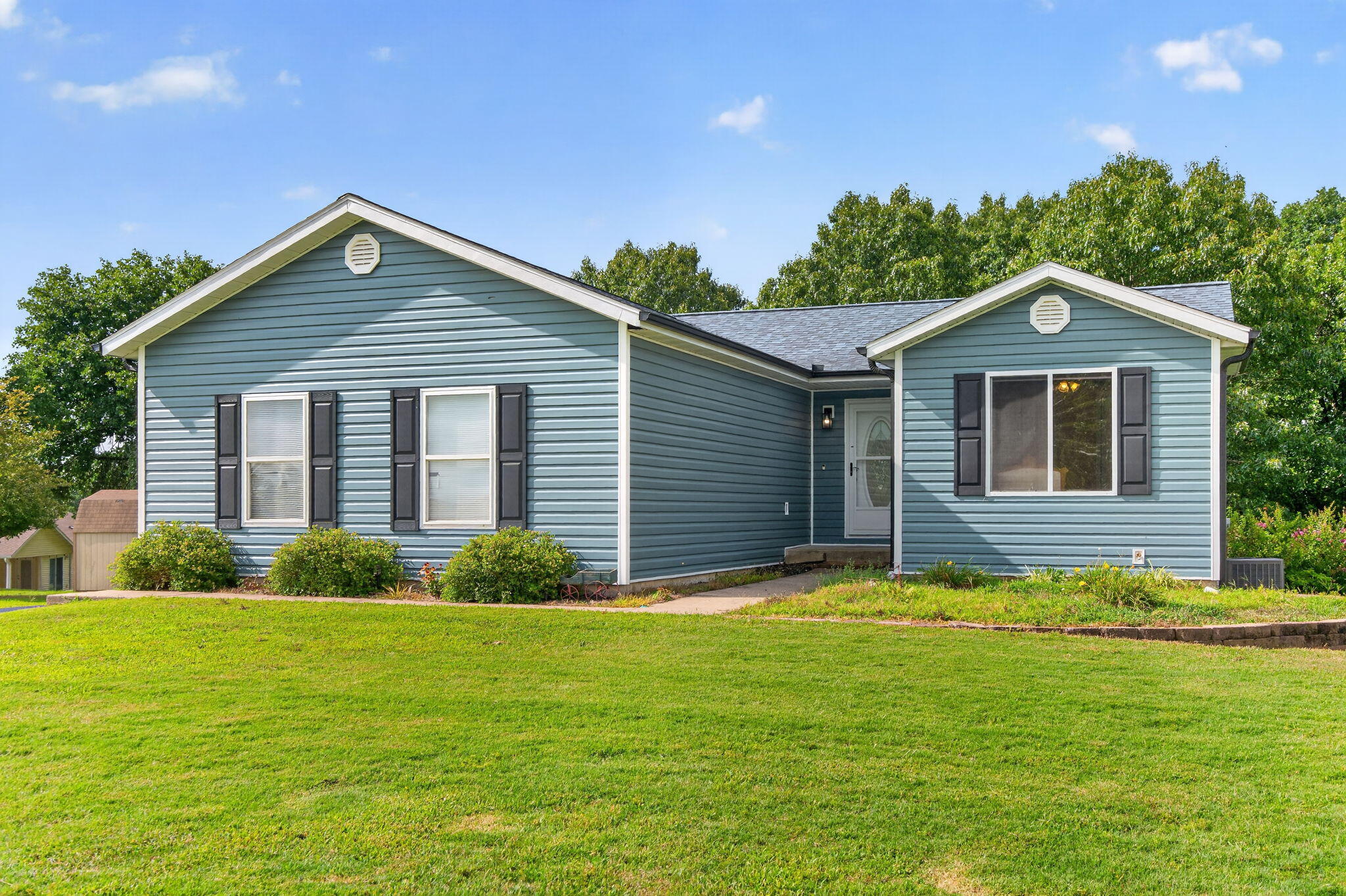 Photo 4 - Residential for sale – 237 N Catamount Boulevard  Branson West, MO