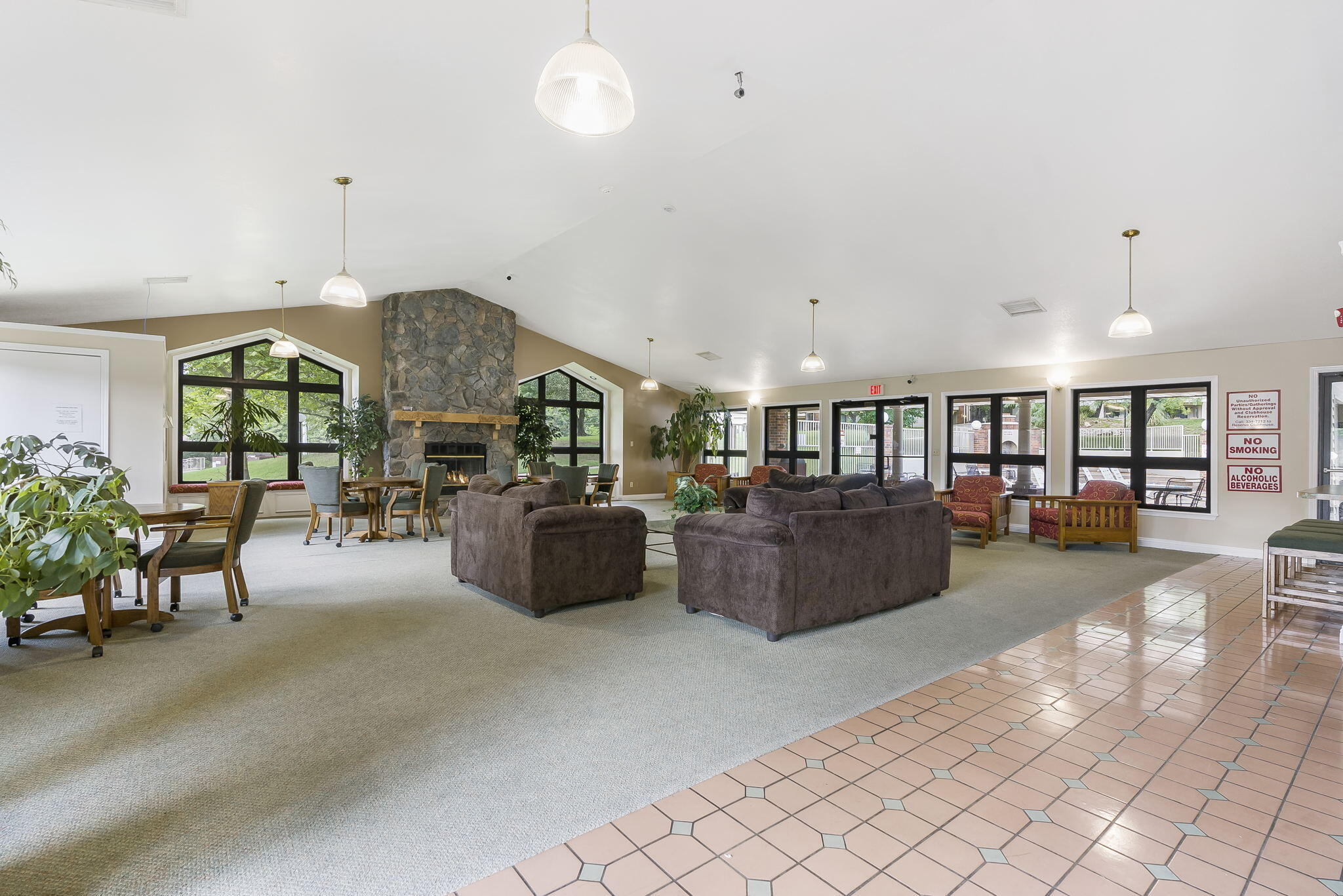 Photo 27 - Residential Lease for sale – 350 S Wildwood Drive  Branson, MO