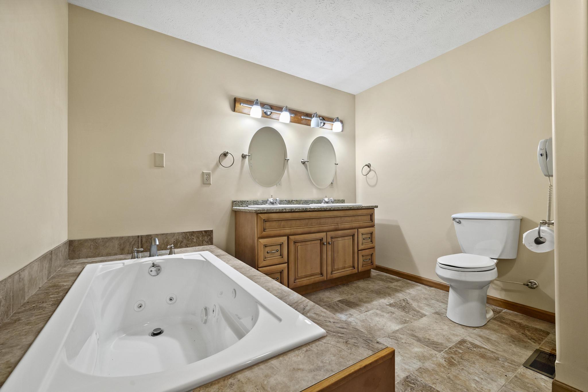 Photo 20 - Residential for sale – 225  Cory'S Trail   Theodosia, MO