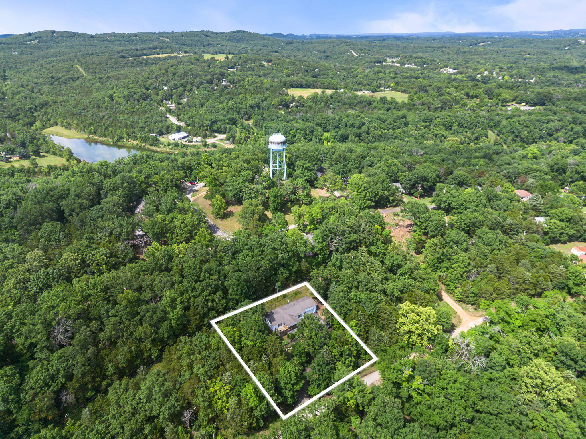 Photo 3 - Residential for sale – 500  Wallace Drive  Rockaway Beach, MO
