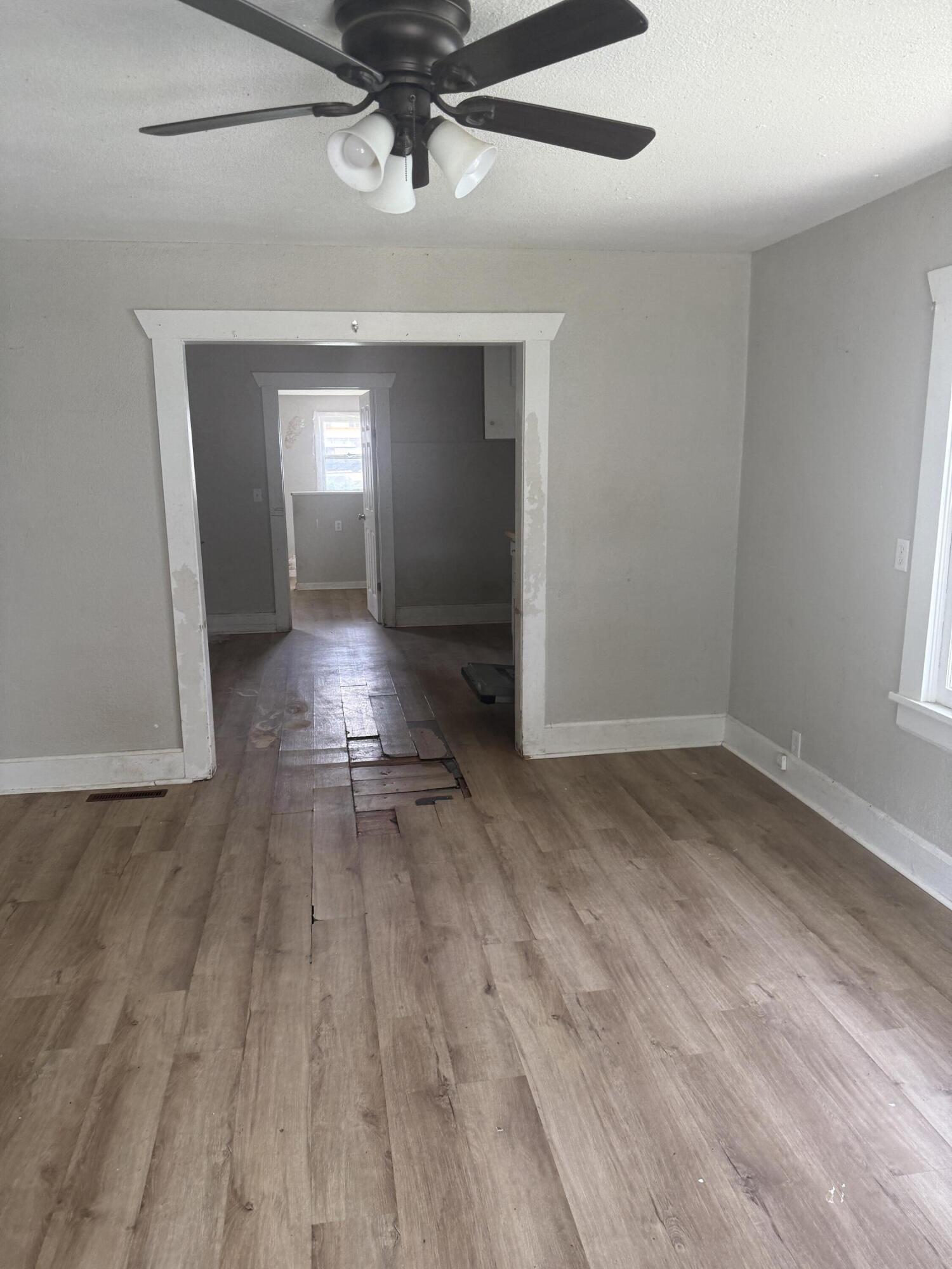 Photo 2 - Residential for sale – 917 W Chicago Street  Springfield, MO