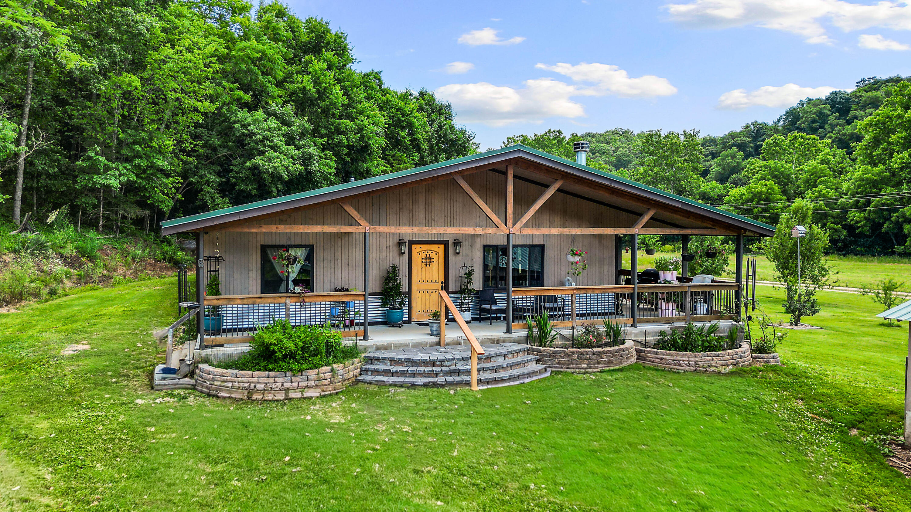 Photo 7 - Residential for sale – 4702  Little Missouri Road  Pineville, MO