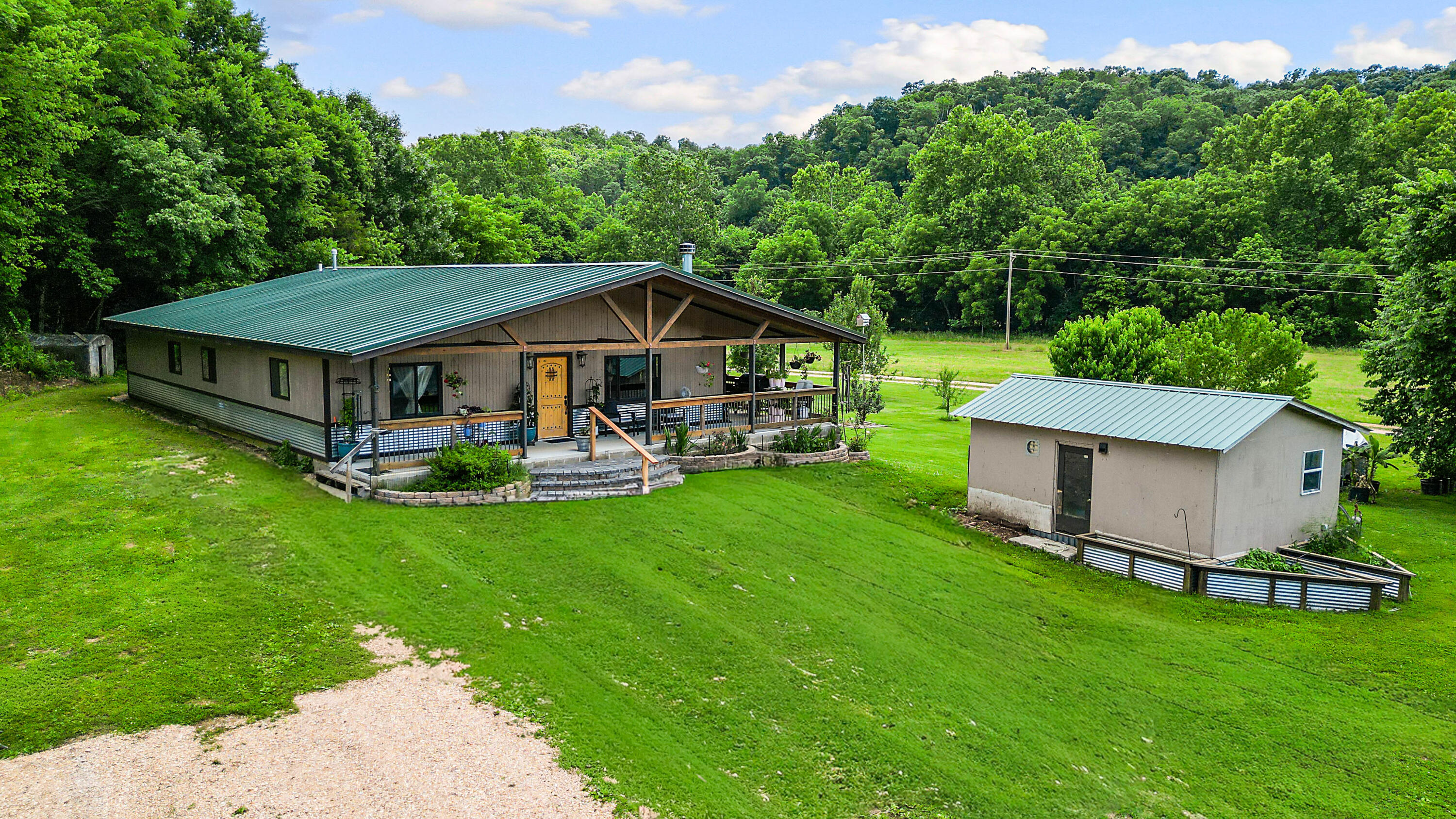 Photo 6 - Residential for sale – 4702  Little Missouri Road  Pineville, MO