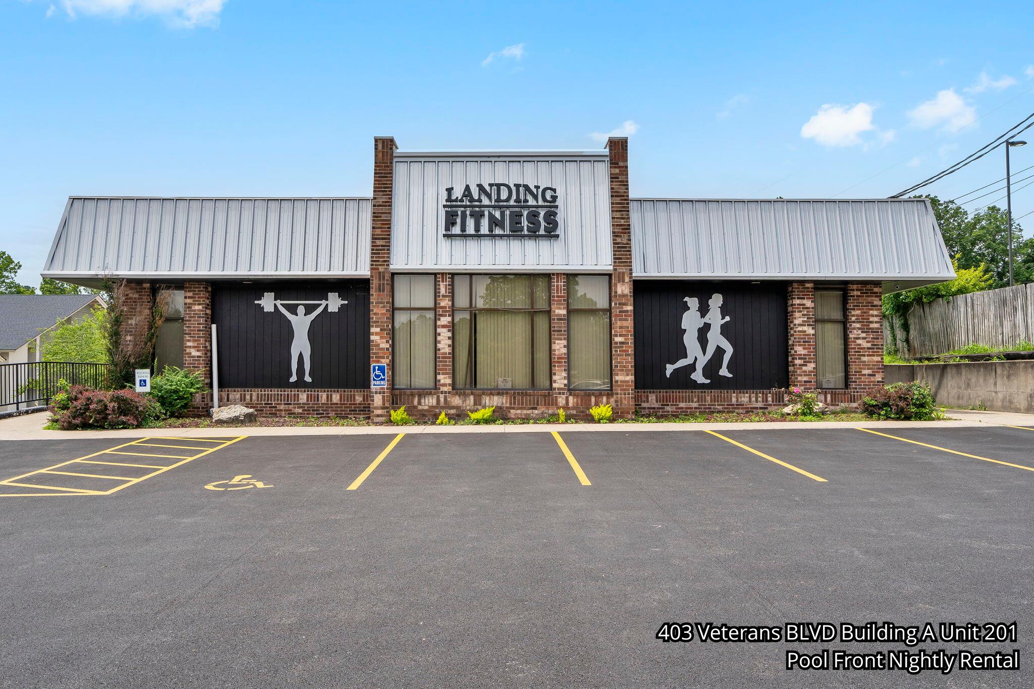 Photo 21 - Residential for sale – 403  Veterans Boulevard  Branson, MO
