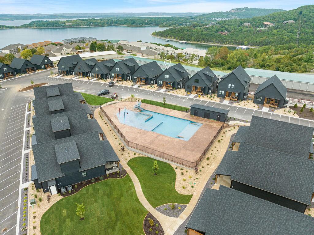 Photo 5 - Residential for sale – 250  Poolside Pass   Hollister, MO